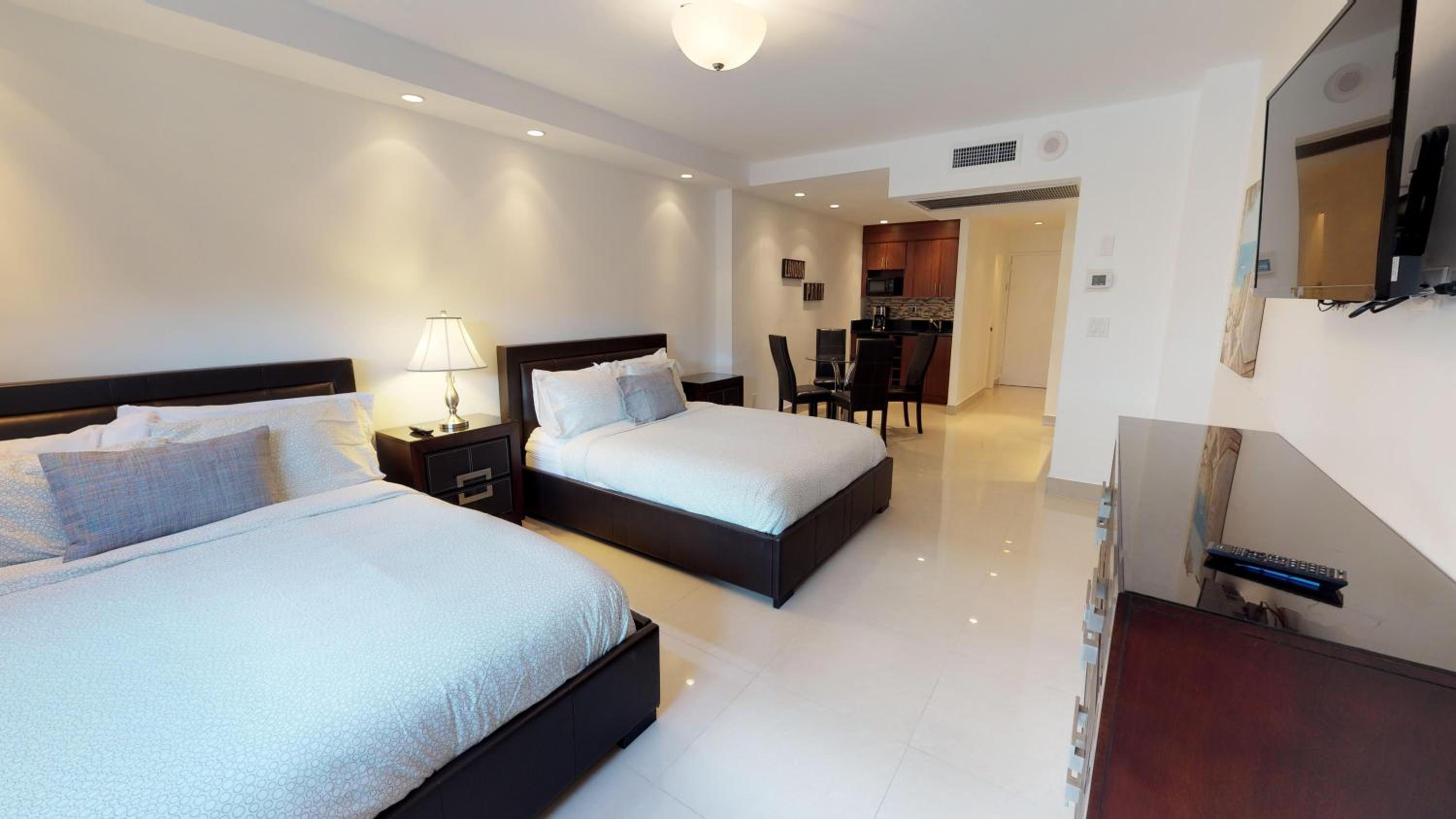 Ocean Reserve Condo by FlatsAway