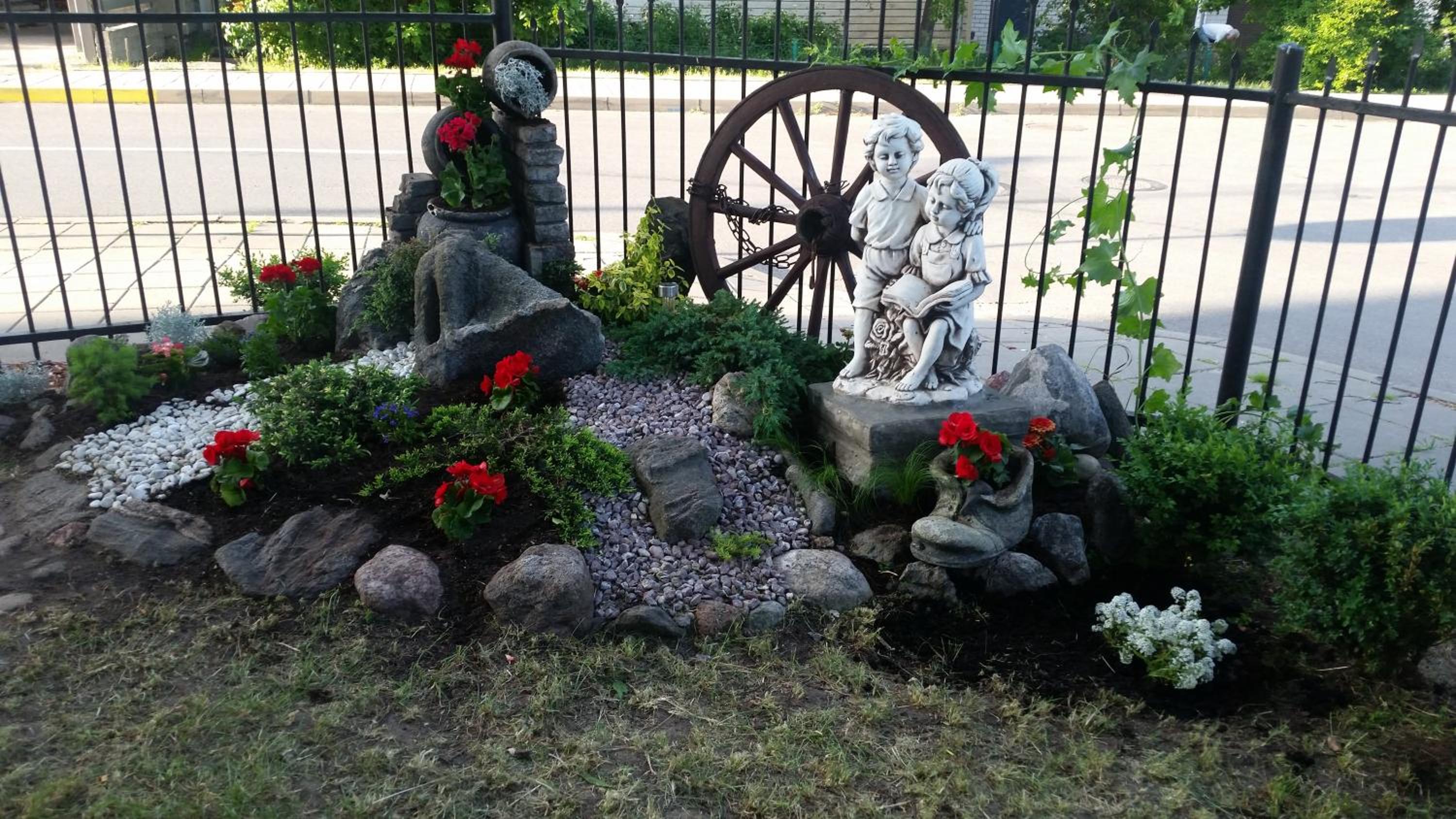 Photo 10