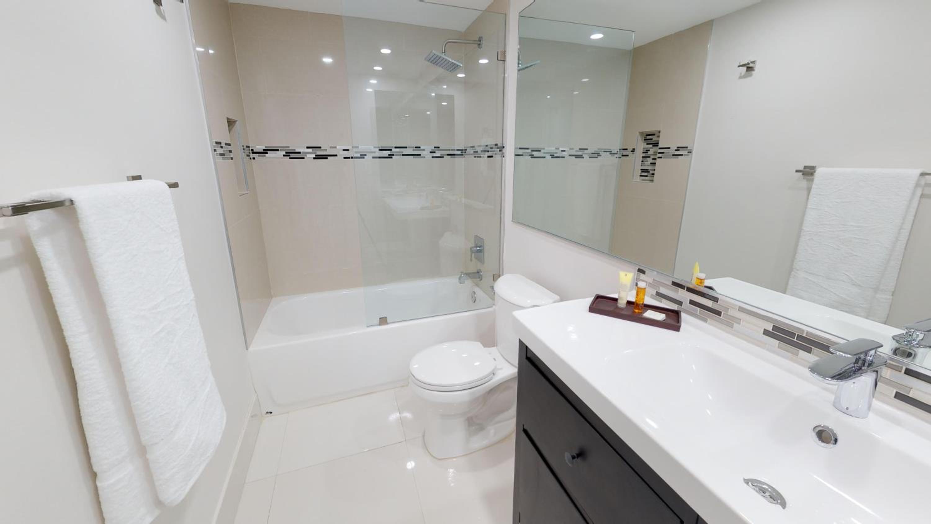Ocean Reserve Condo by FlatsAway