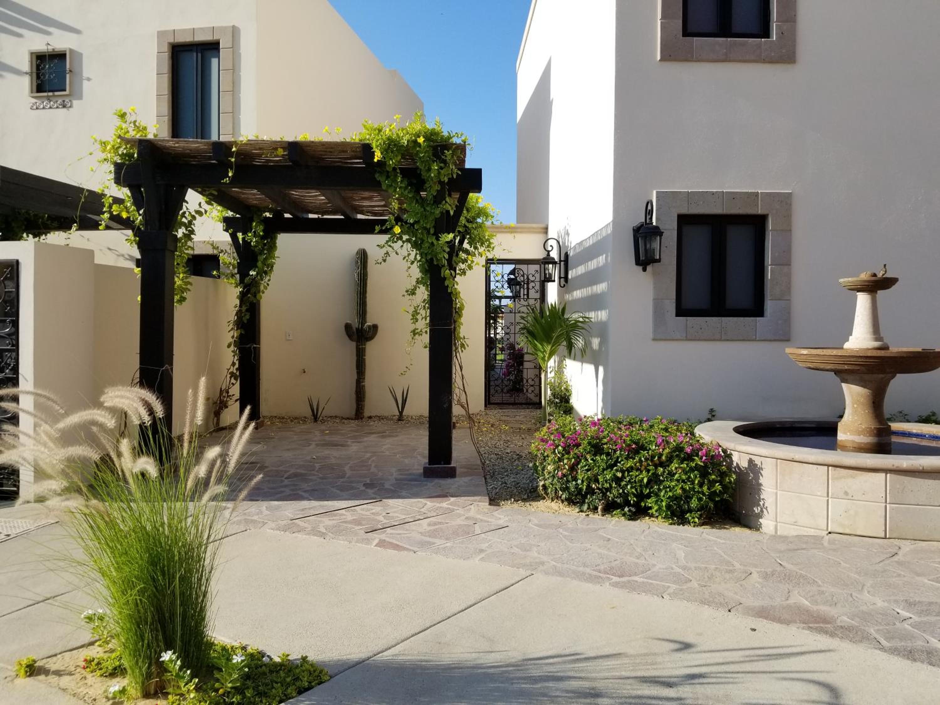 Quivira Los Cabos Condos and Homes -Vacation Rentals