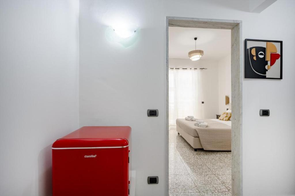 AuGuStea - Modern Central Suites