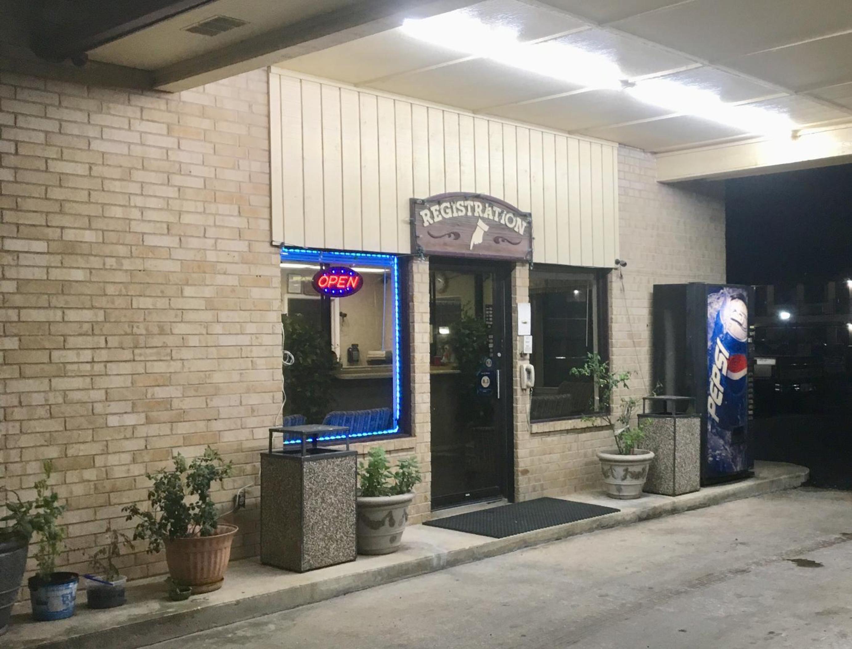 The inn at Mexia