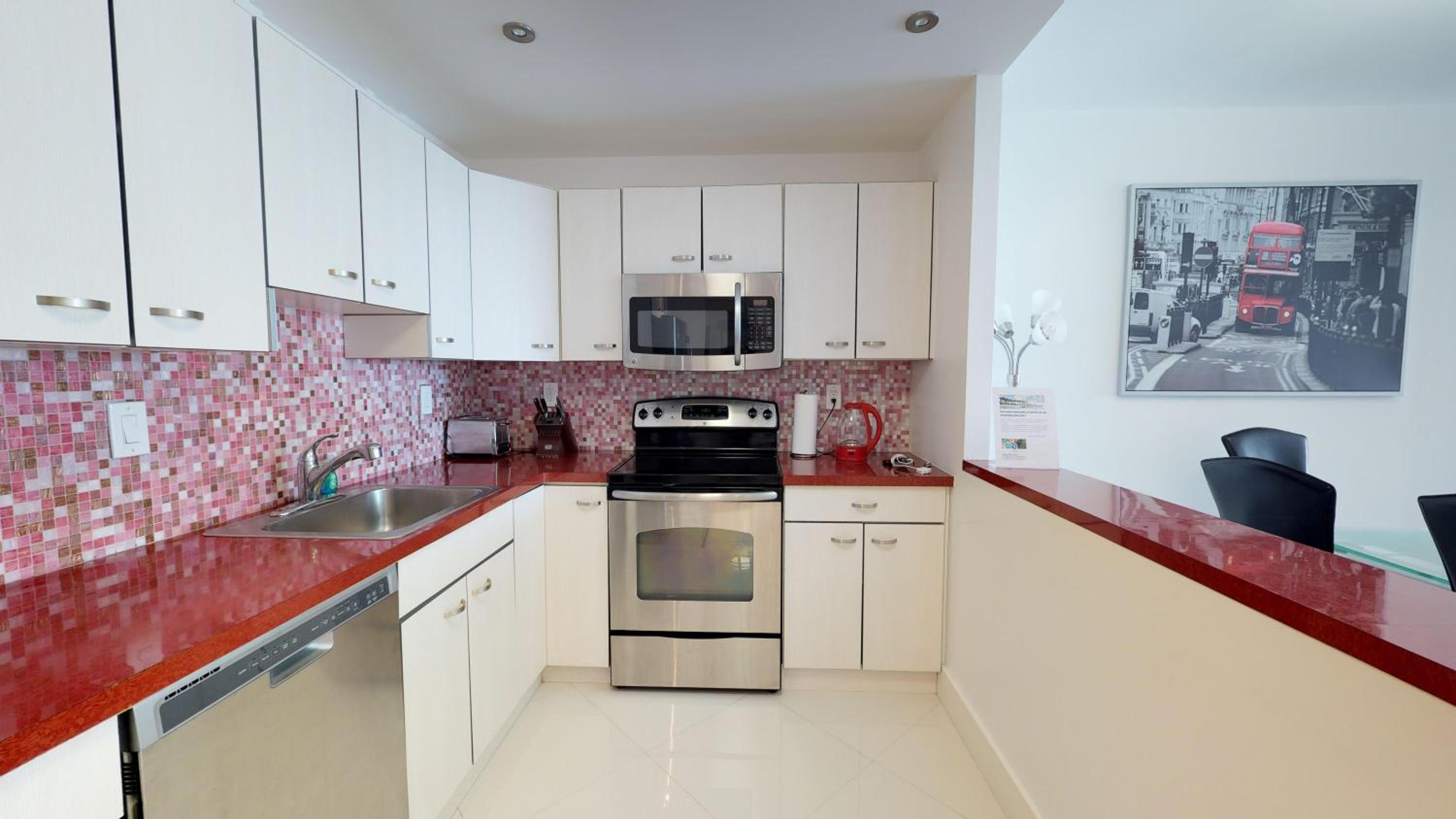 Ocean Reserve Condo by FlatsAway