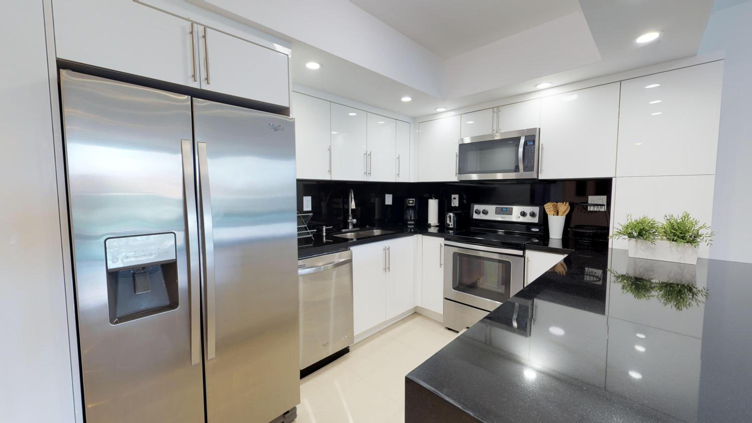 Ocean Reserve Condo by FlatsAway