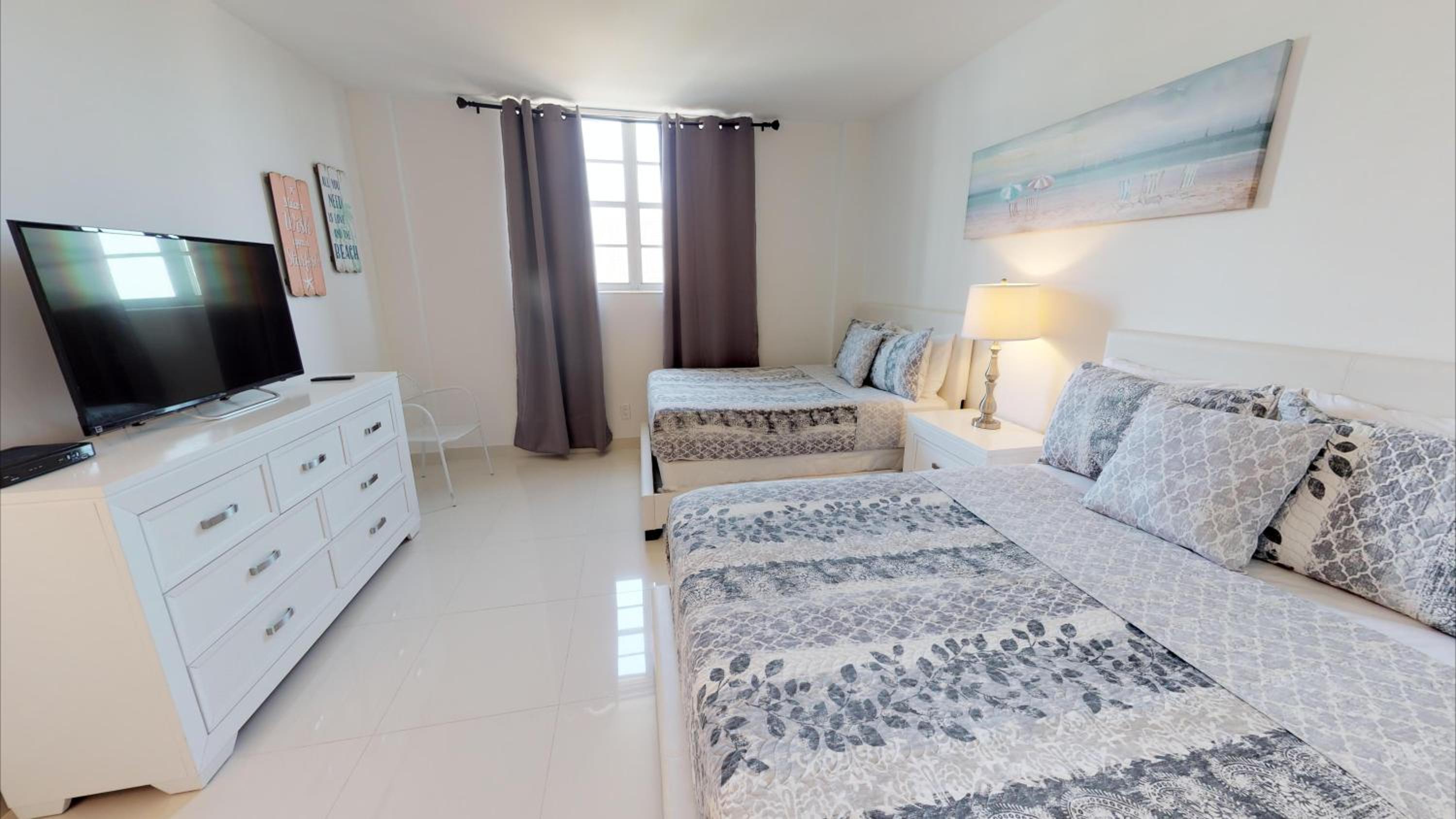 Ocean Reserve Condo by FlatsAway