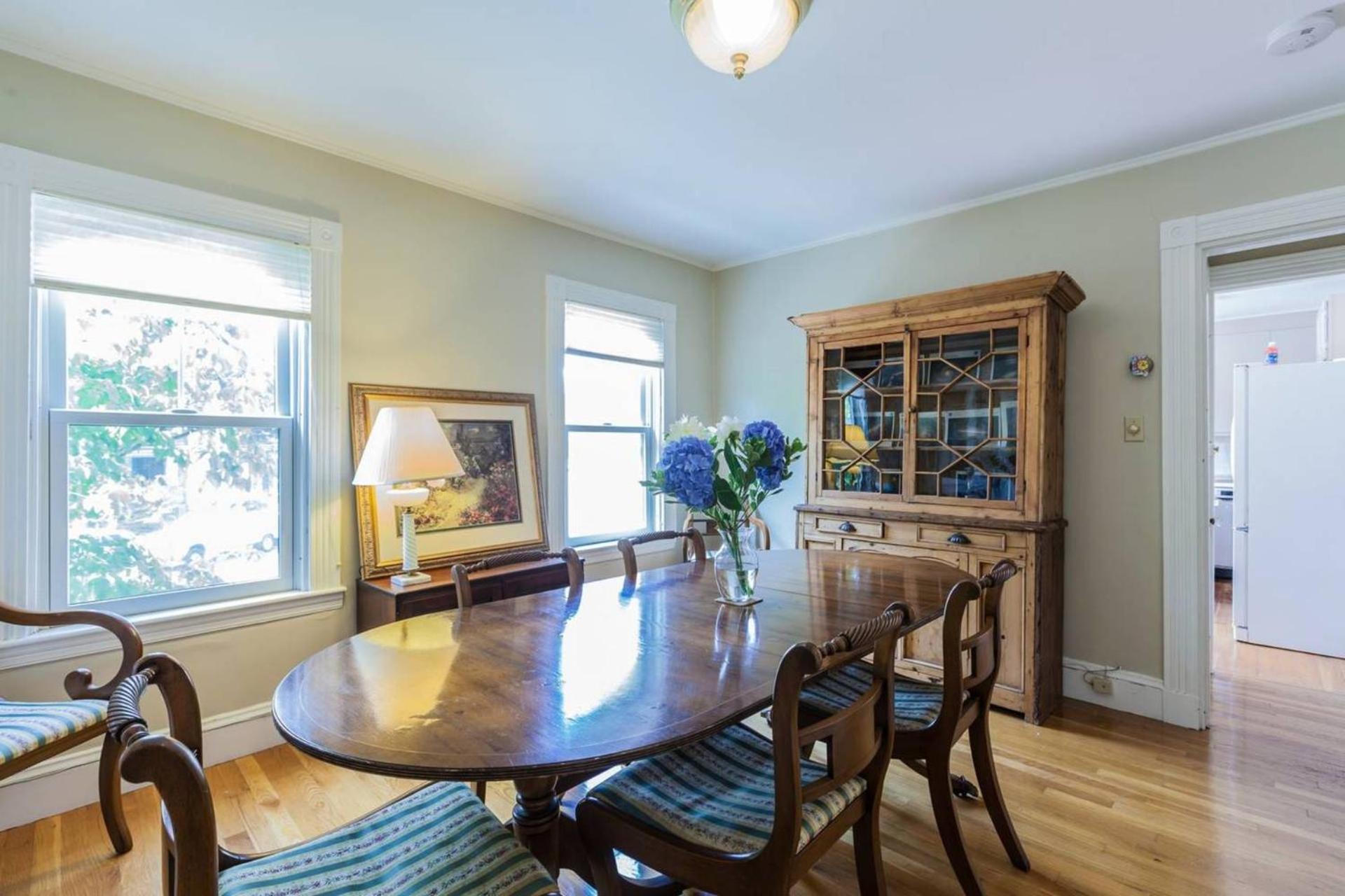 Boston Vacations - Charming Harvard Victorian - Property Image 4