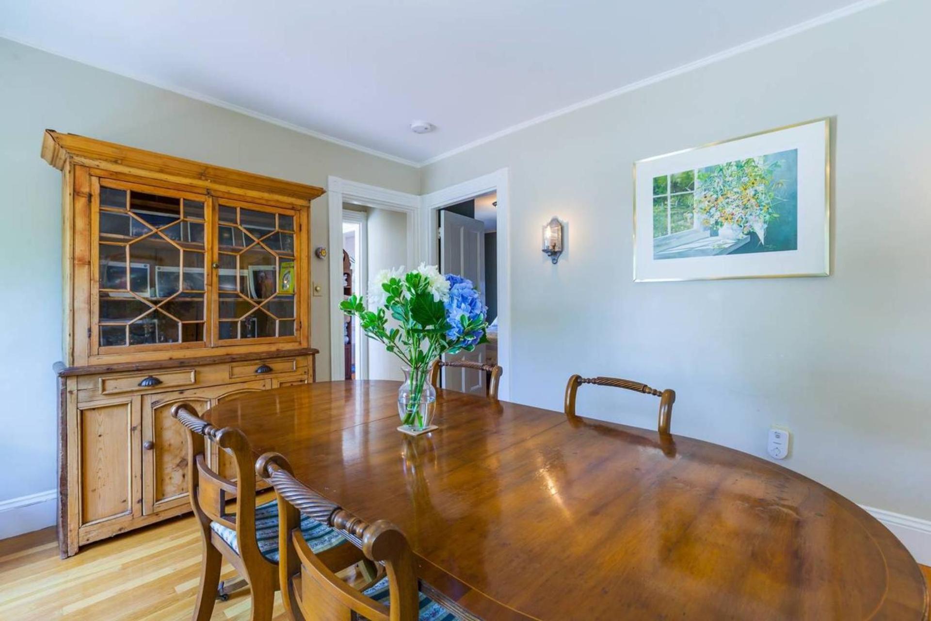 Boston Vacations - Charming Harvard Victorian - Property Image 5