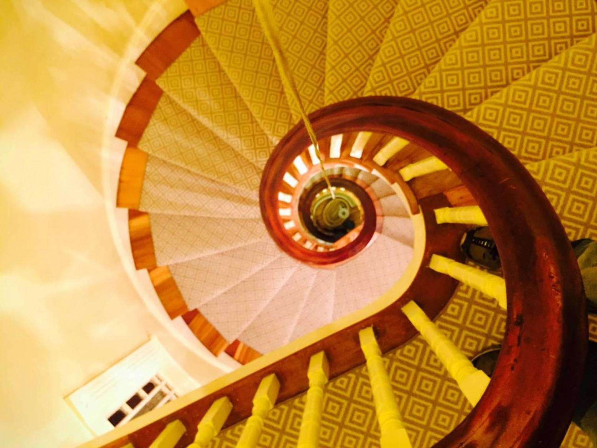 Boston Vacations - Charming Harvard Victorian - Property Image 3