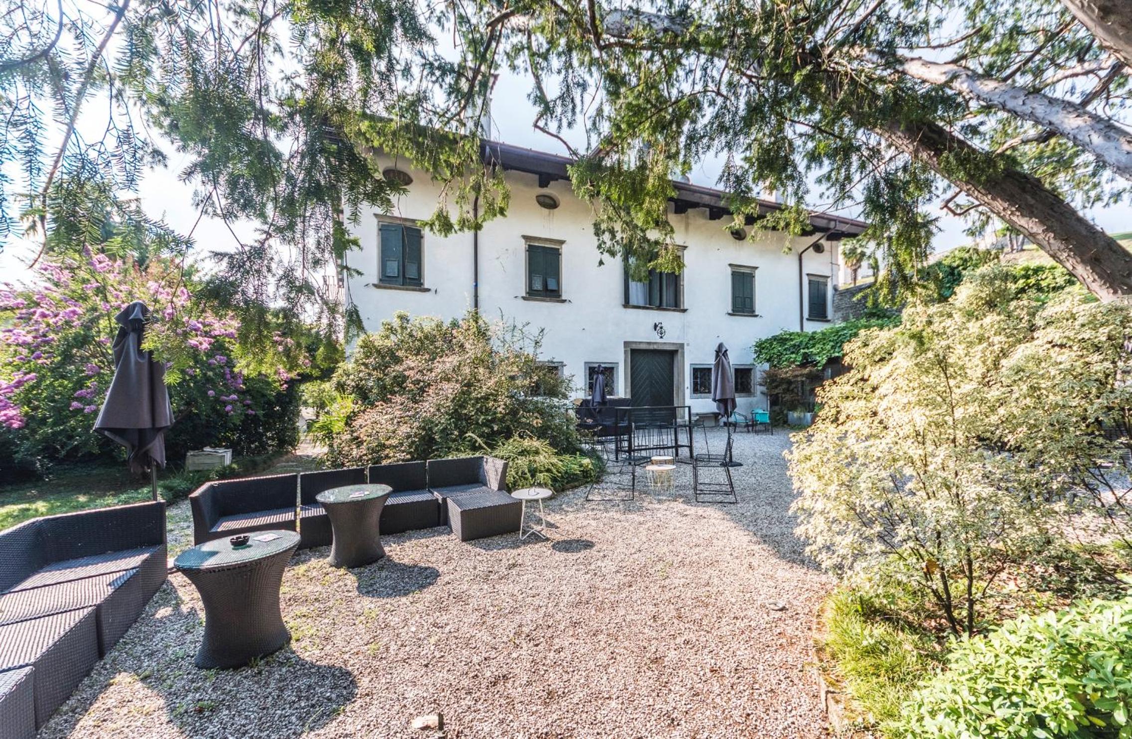 Villa De Rubeis Florit