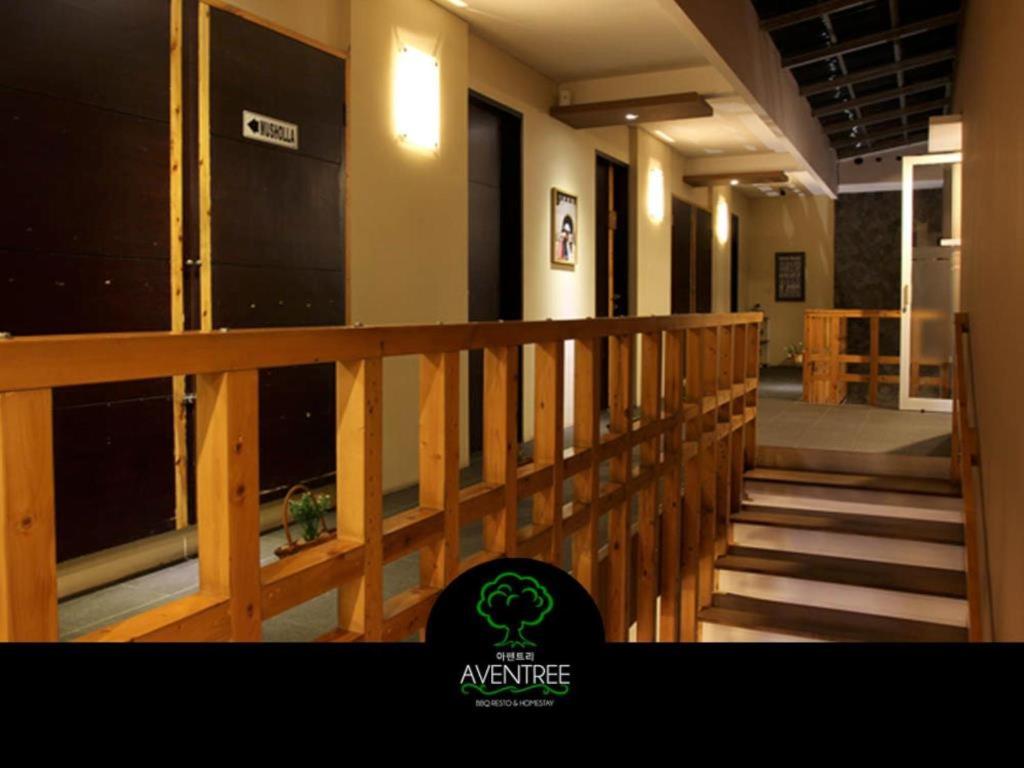 Aventree Homestay, Malang - 18