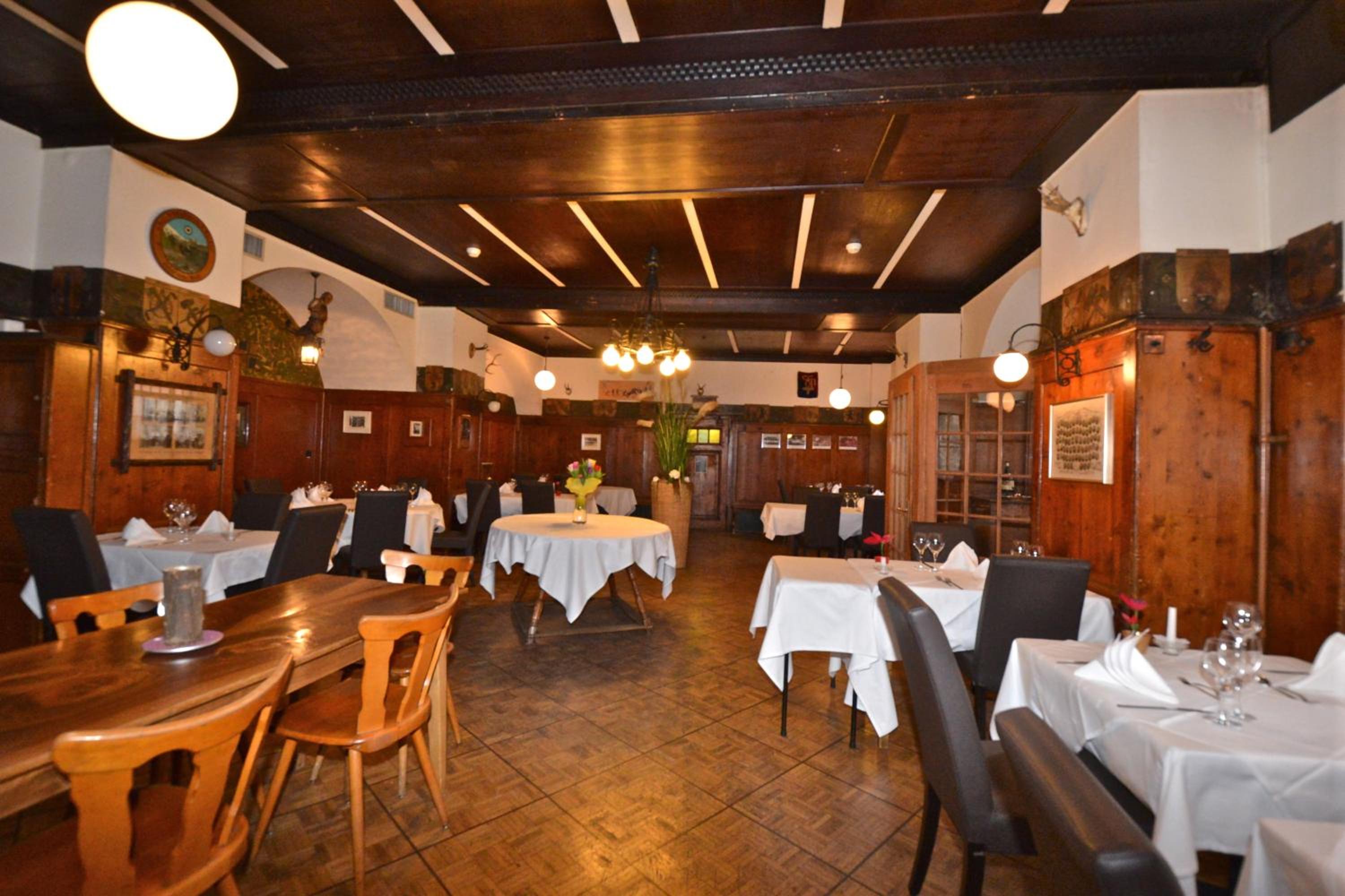 Chur Vacations - Hotel Drei Konige - Property Image 5