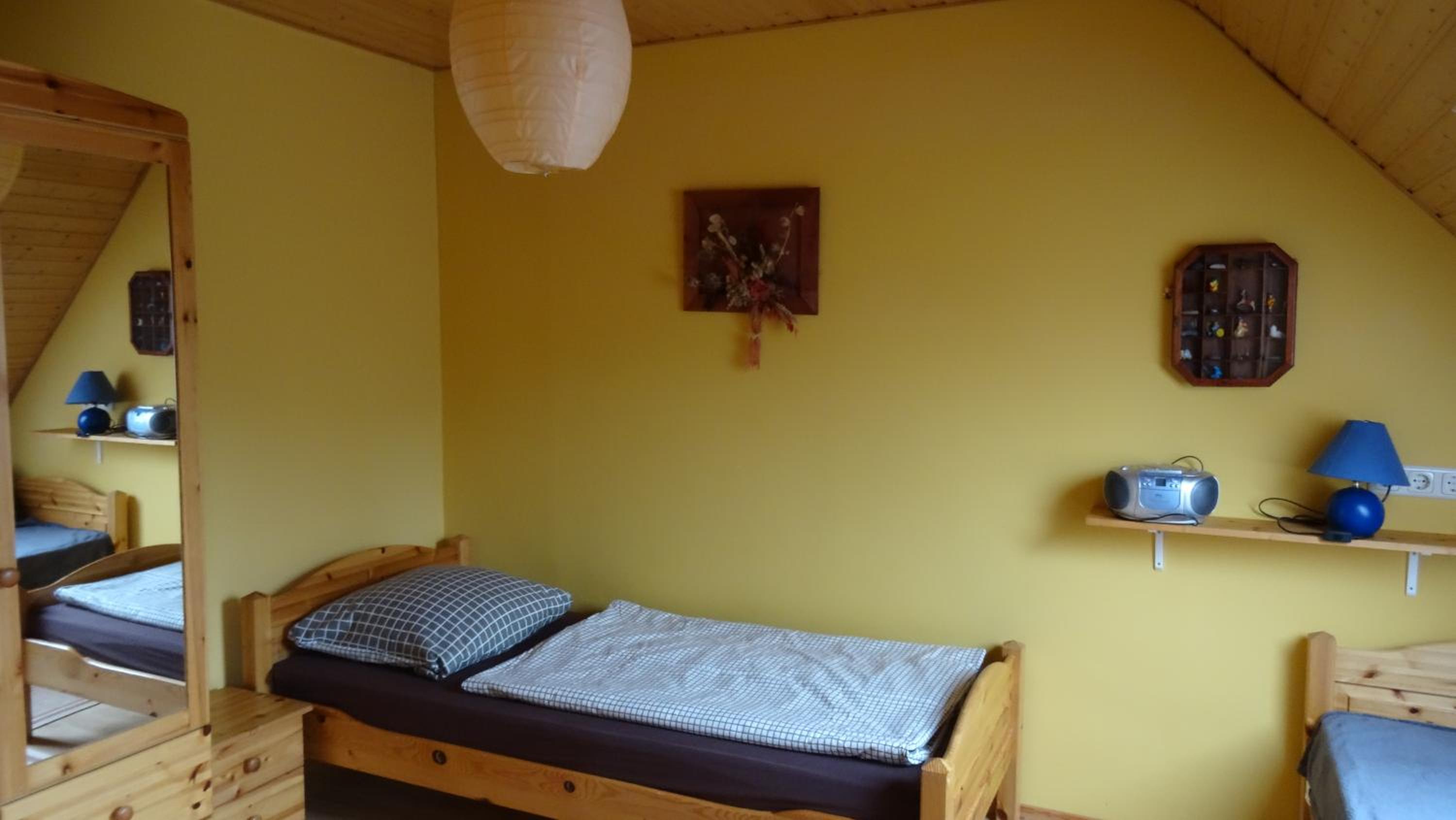 Ferienhaus Eulenhaus im urigen Garten