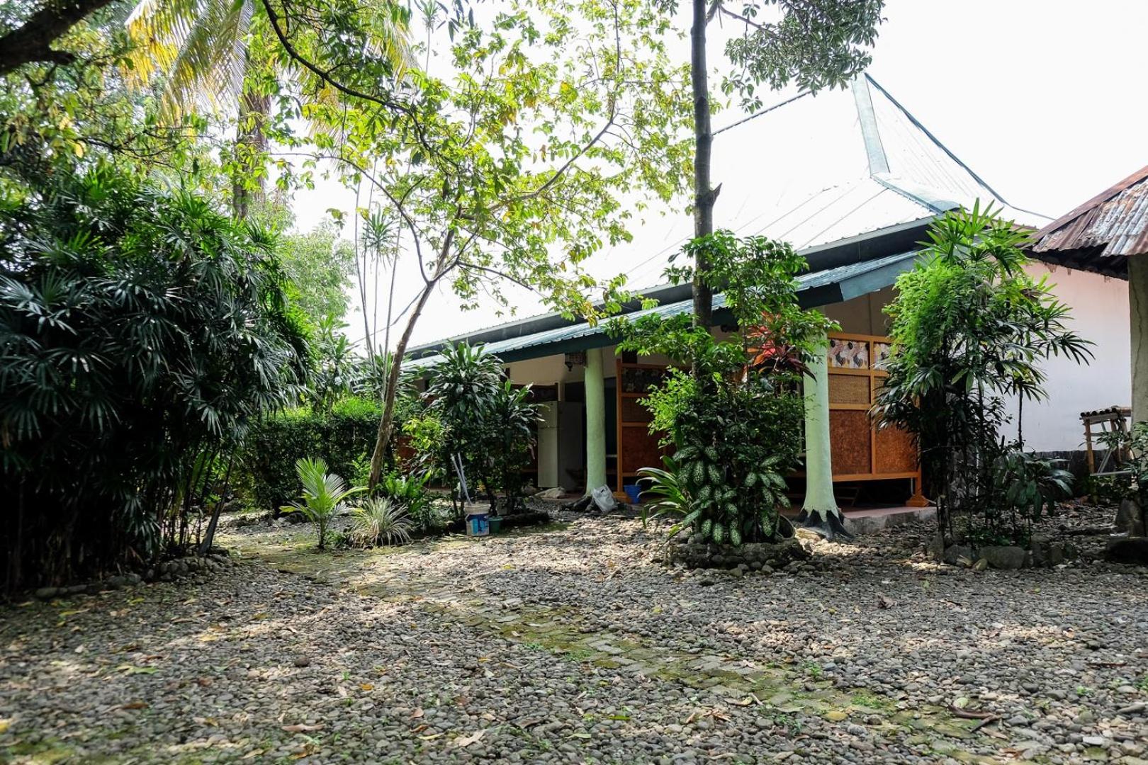 RedDoorz Plus near Jalan Baru Bogor