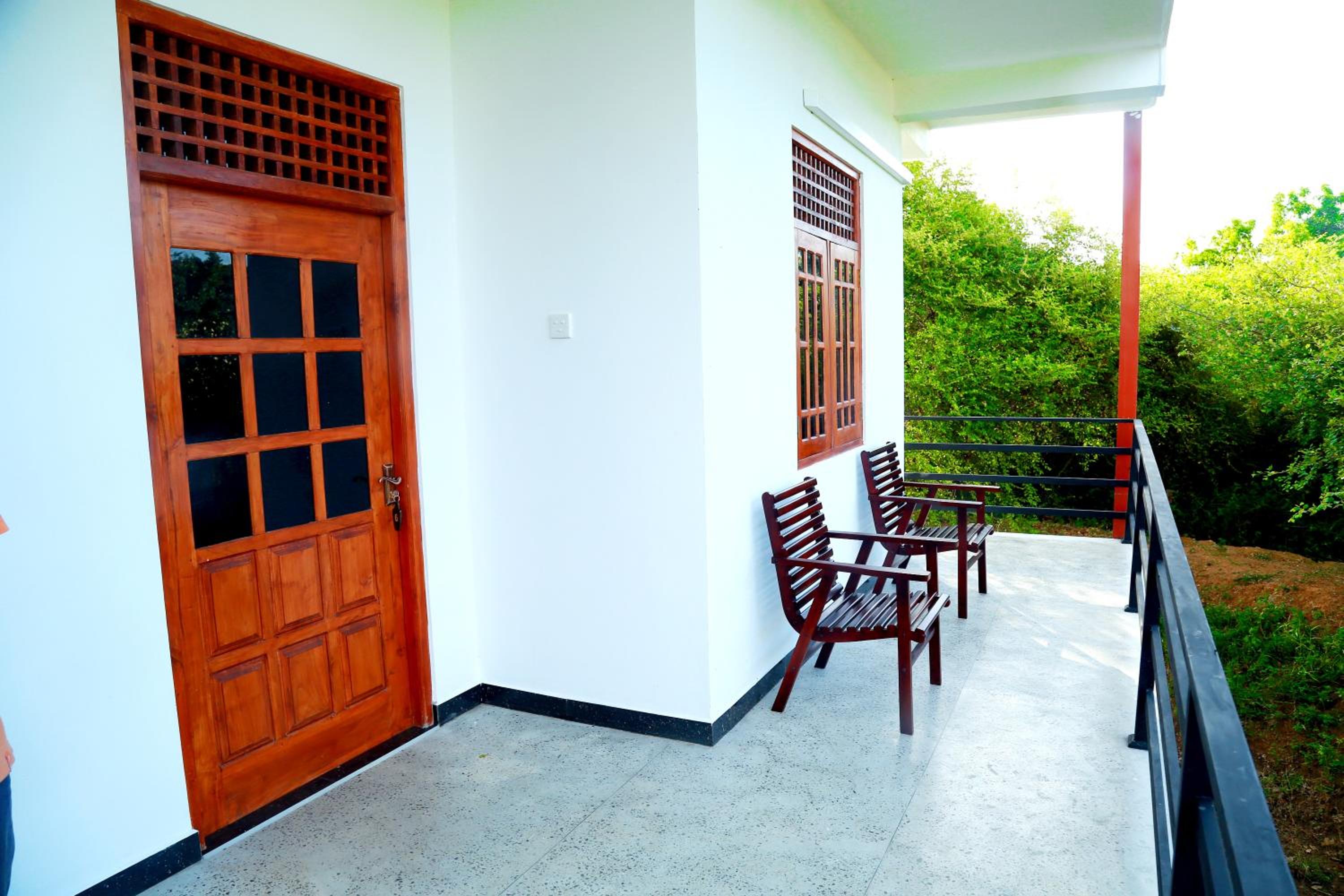 Lake Villa Resort