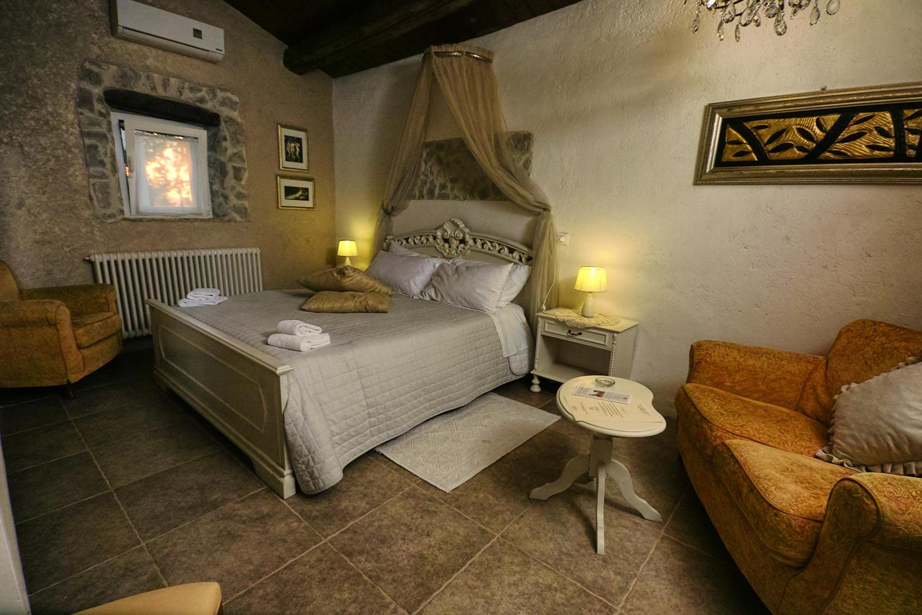 Villa Tamara Country & Spa Suites