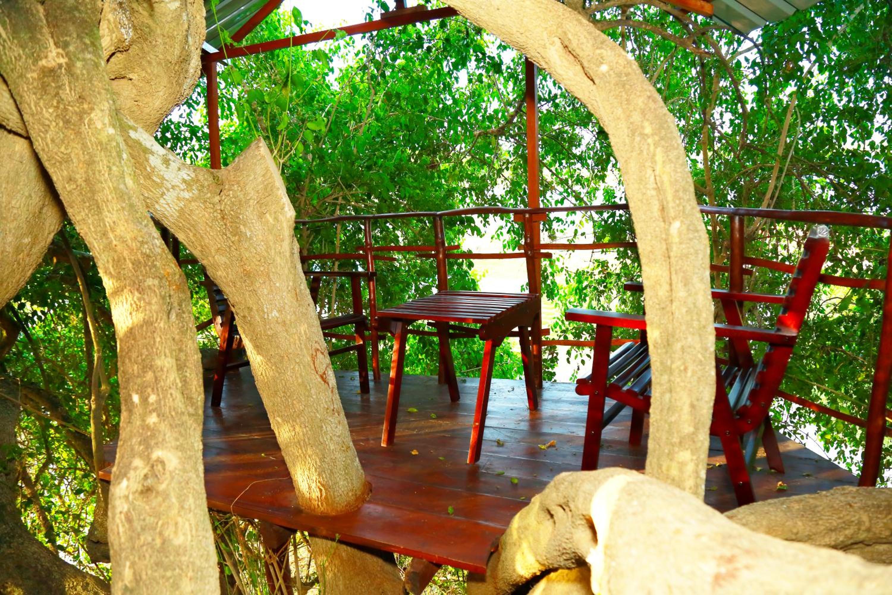 Lake Villa Resort