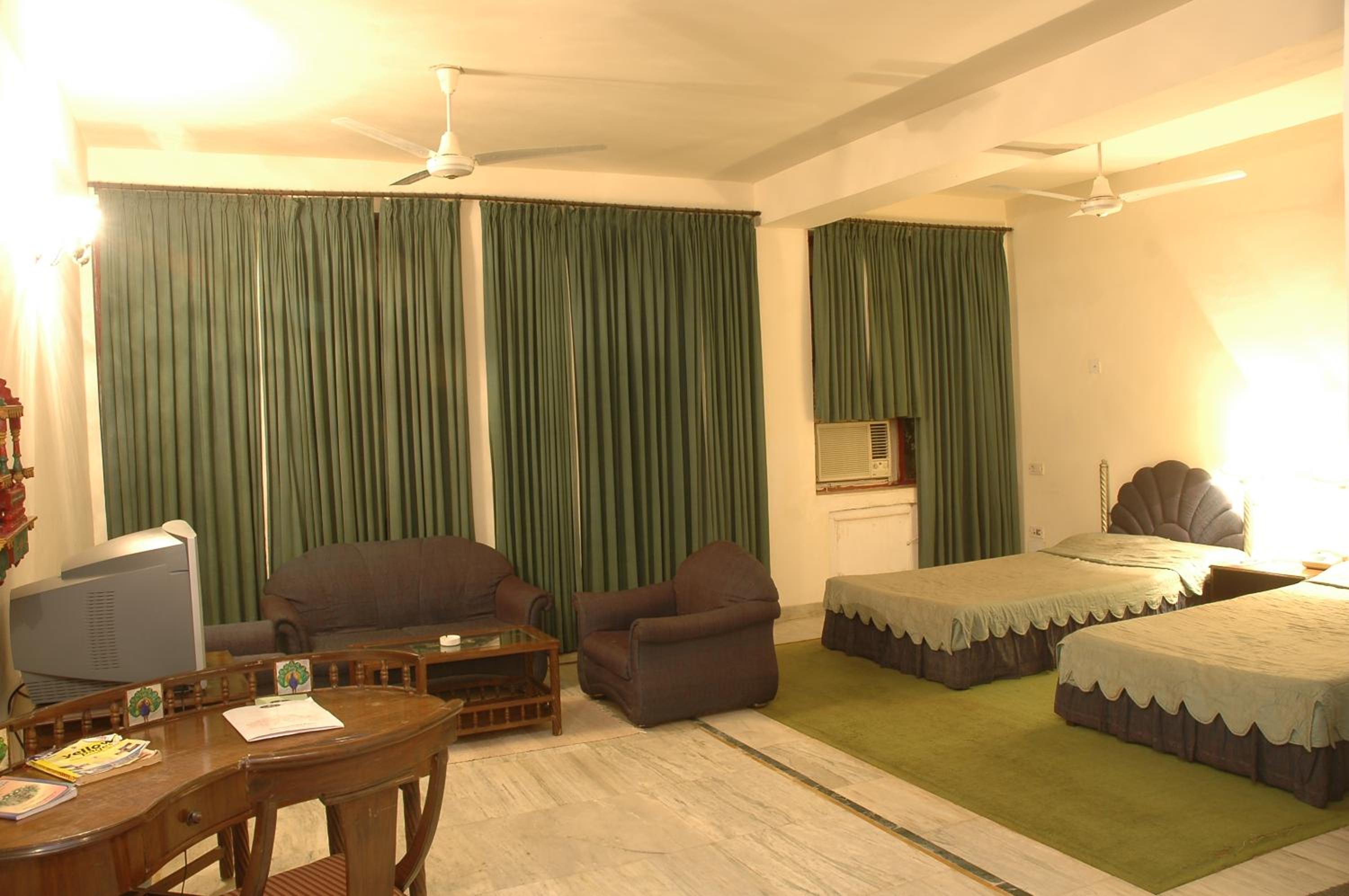Jaisamand Island Resort