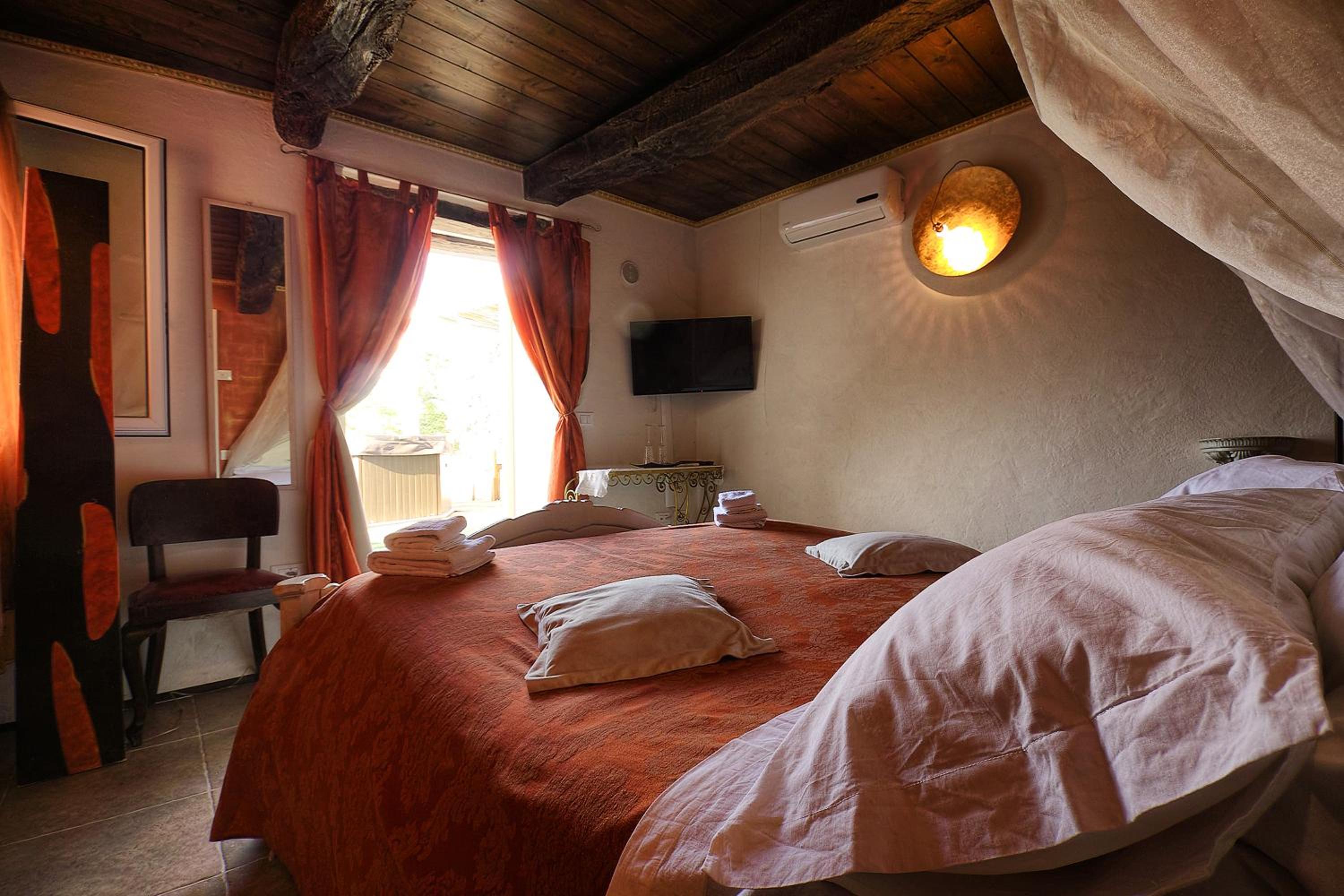 Villa Tamara Country & Spa Suites