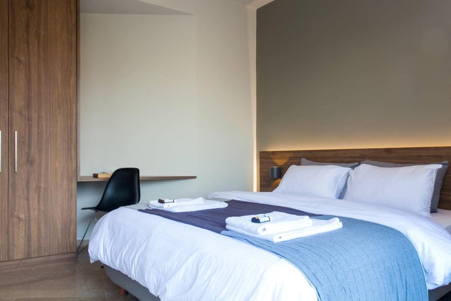 TONI'S Home for couples or business Travellers 1BD