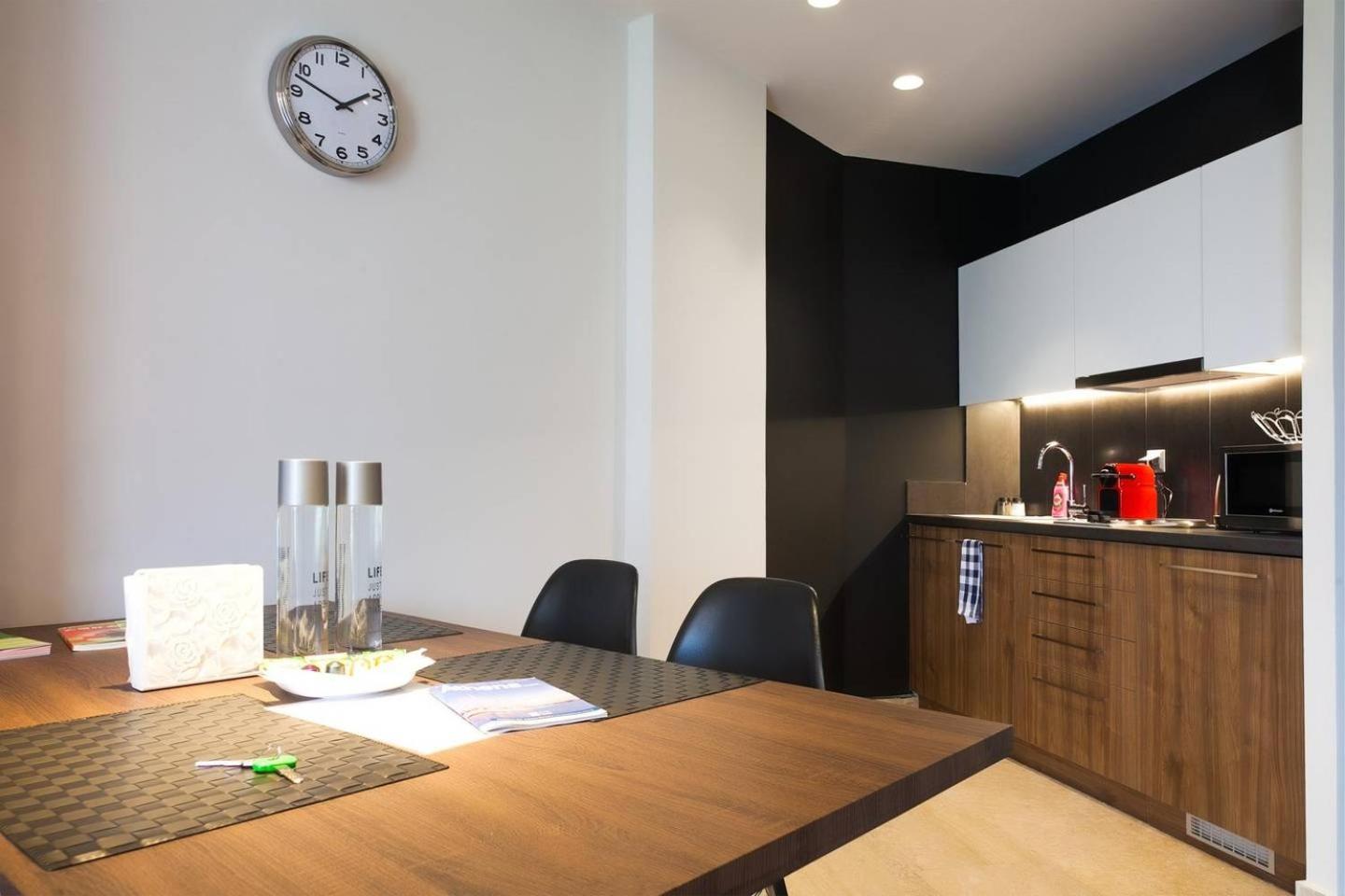 TONI'S Home for couples or business Travellers 1BD