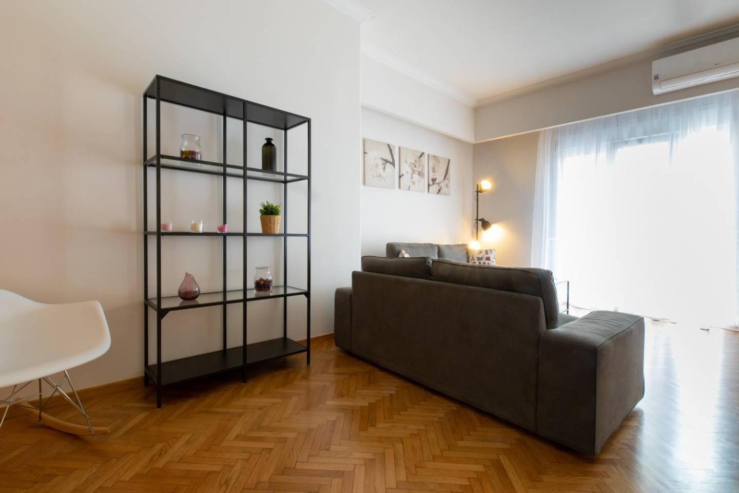 TONI'S Spacious 3BD Home for families in Centre