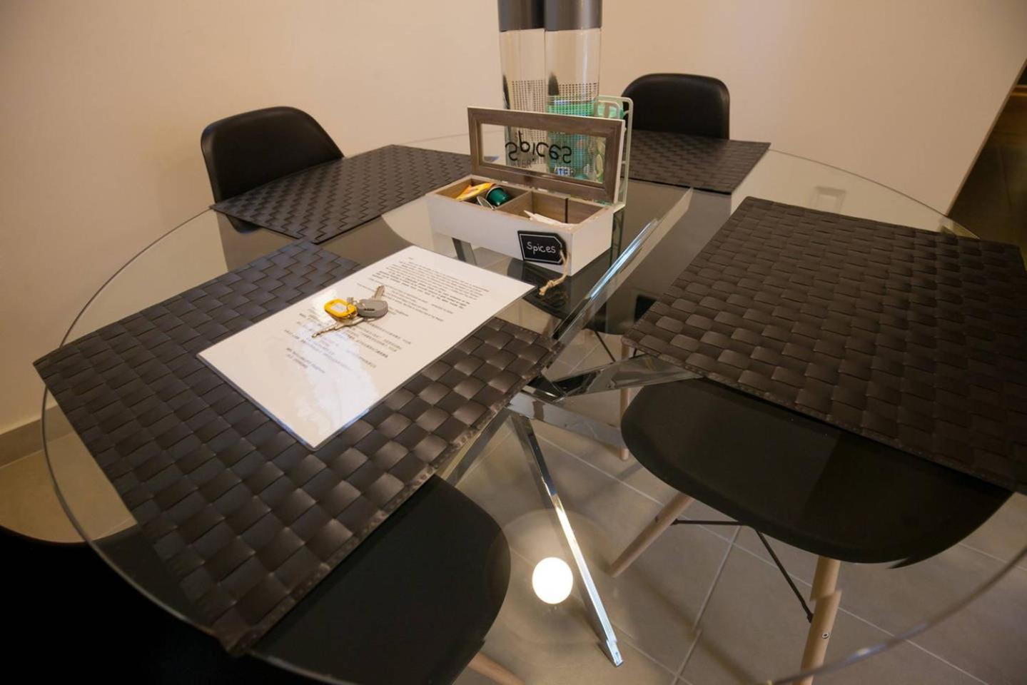 TONI'S 2BD Modern flat in Koukaki near Acropoli