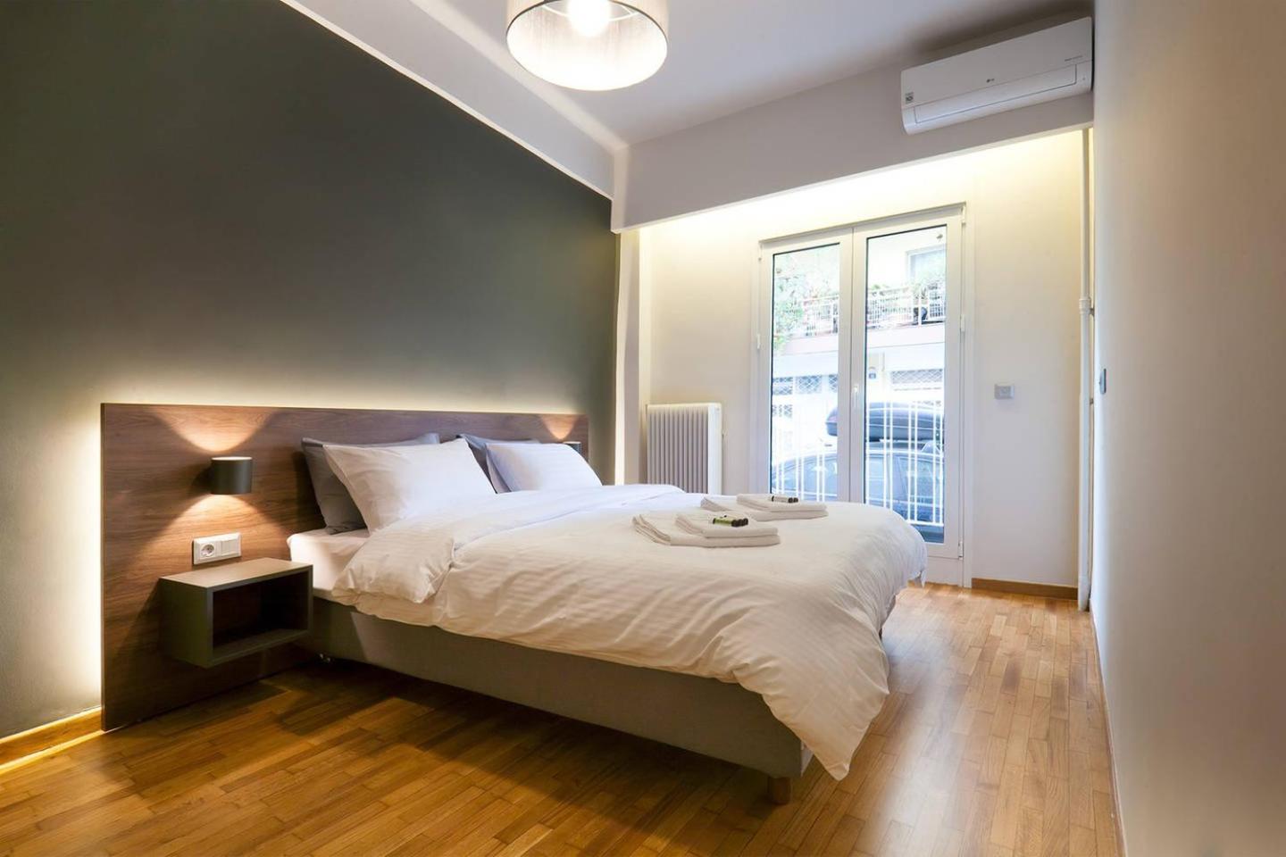 TONI'S 2BD Modern flat in Koukaki near Acropoli