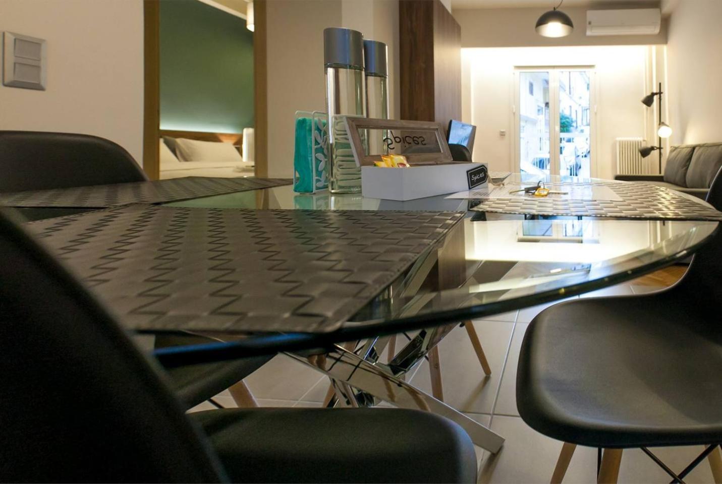 TONI'S 2BD Modern flat in Koukaki near Acropoli