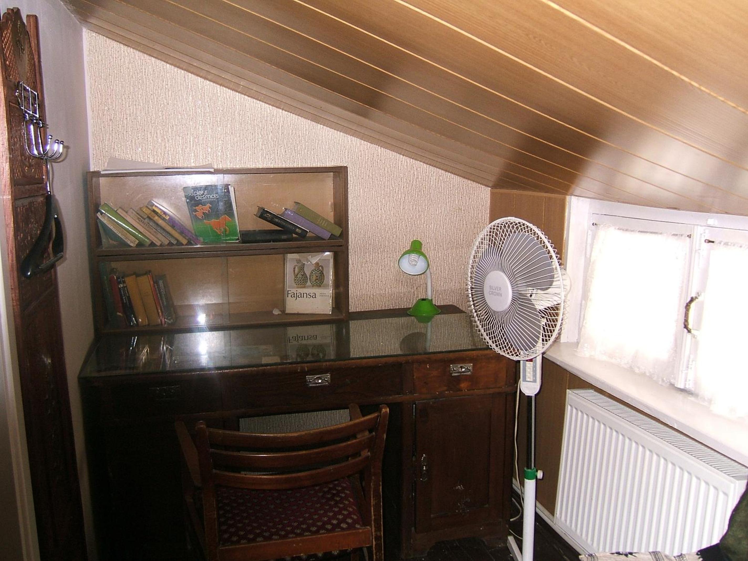 Photo 18