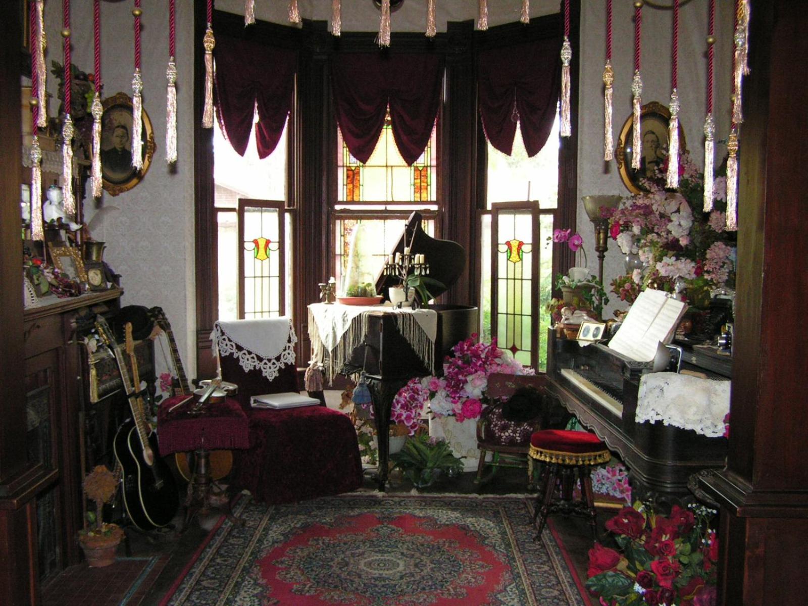 Carleton House Bed and Breakfast