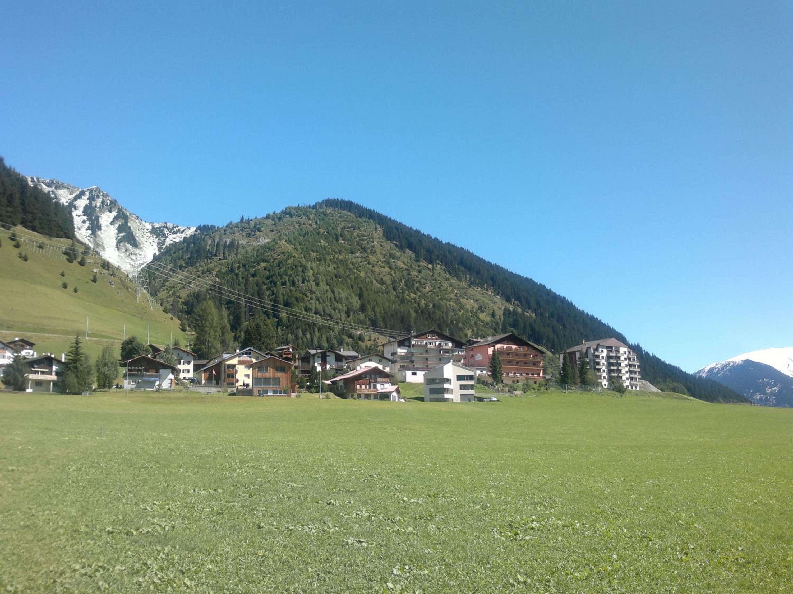 Photo 9