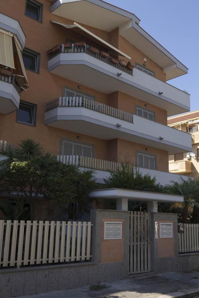 Rosa's House Rome Airport view 3