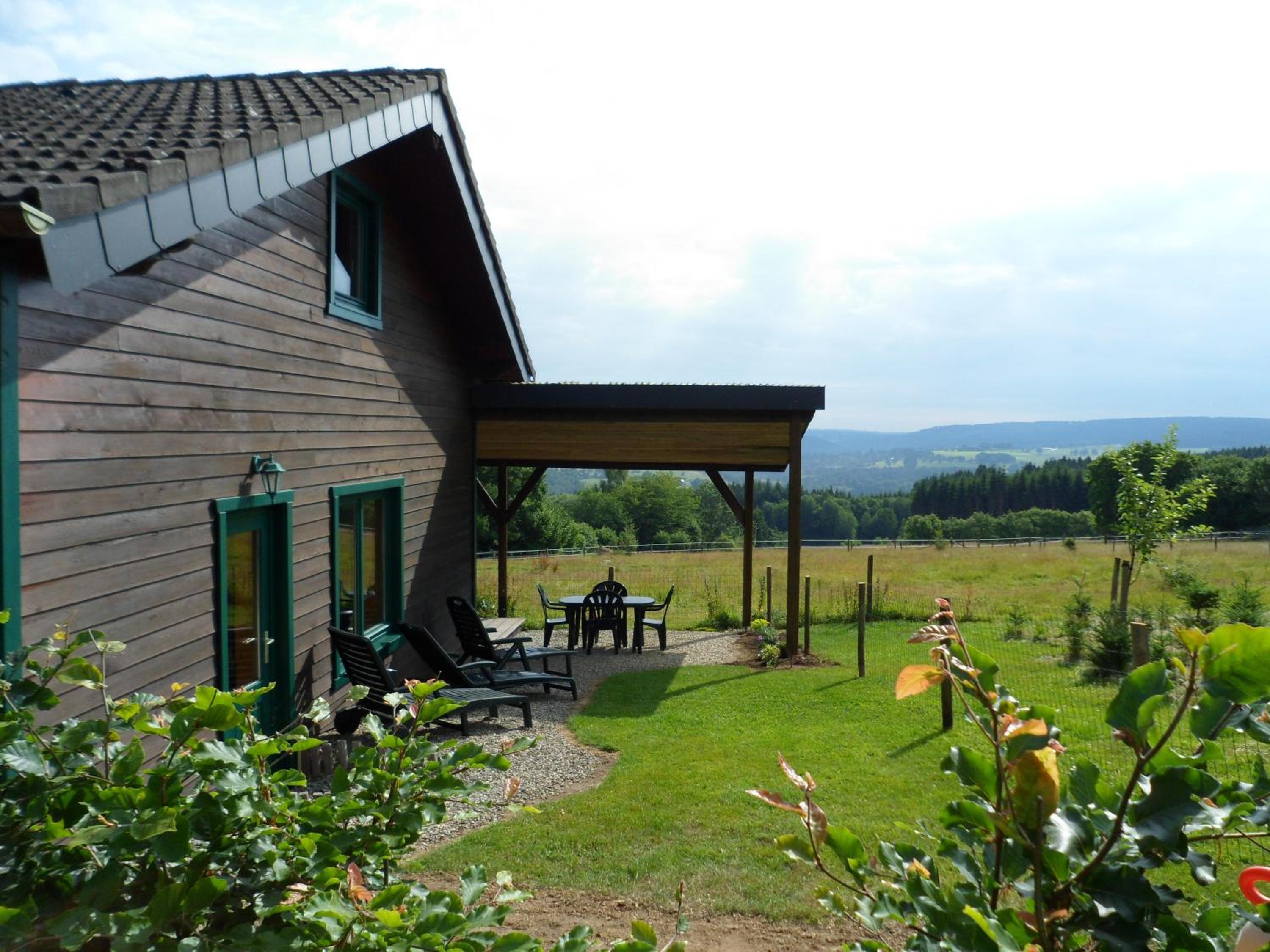 Les Mélèzes à Stavelot, Confort, tranquillité et vue splendide sur la vallée