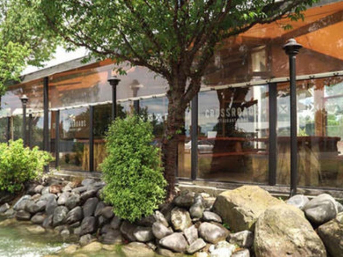 Hotel The Lodge - Image 1