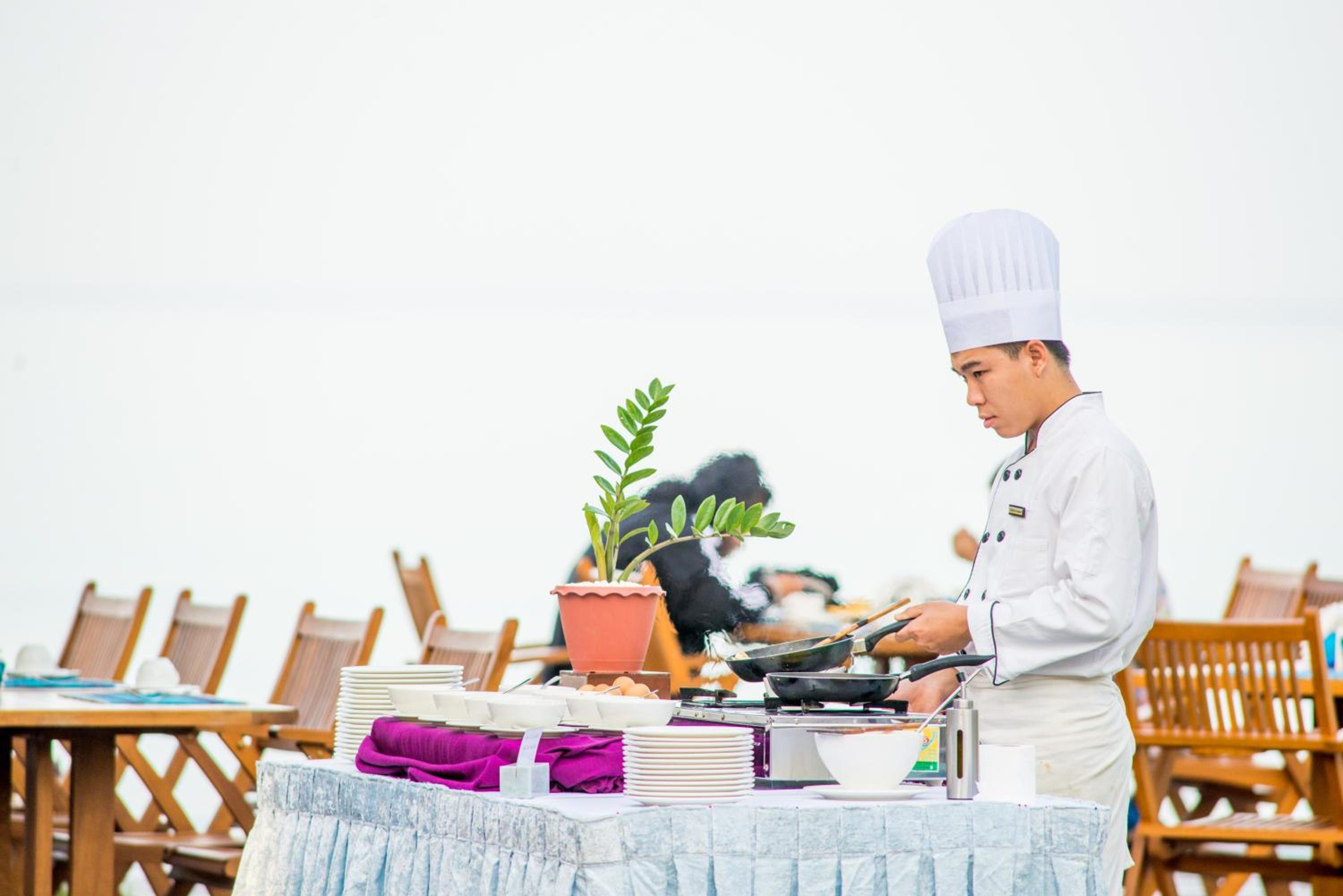Jade Marina Resort and Spa