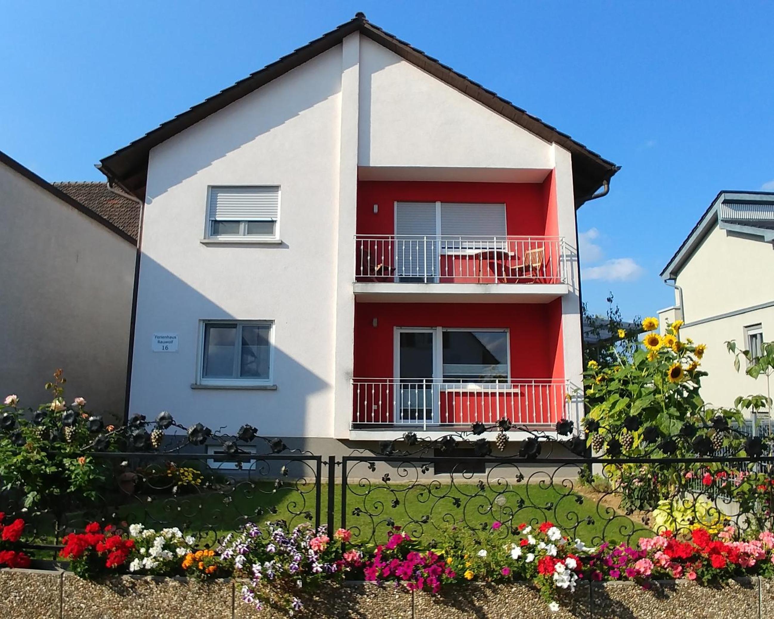 Ferienhaus Rauwolf mit 2 Ferienwohnungen view 4