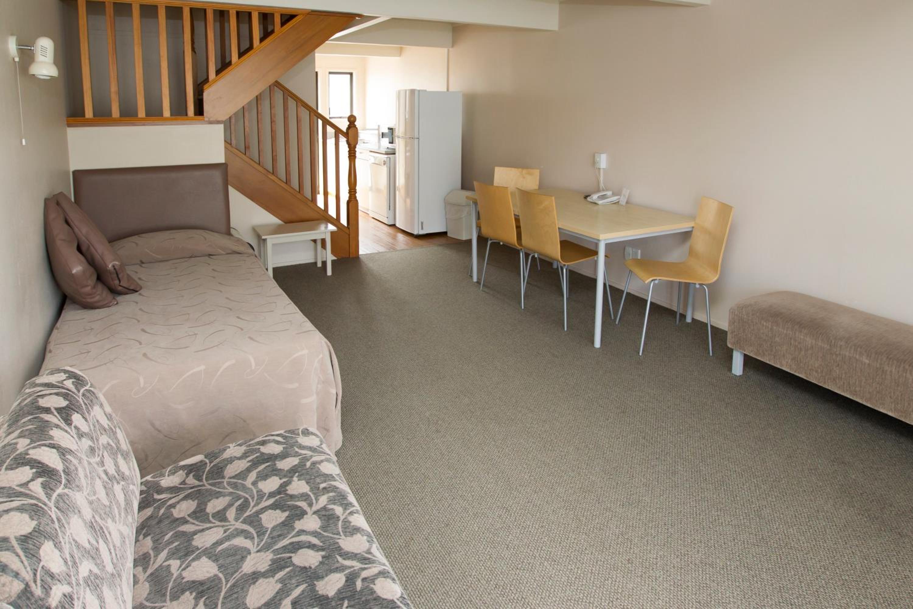 Aspen Manor Motel