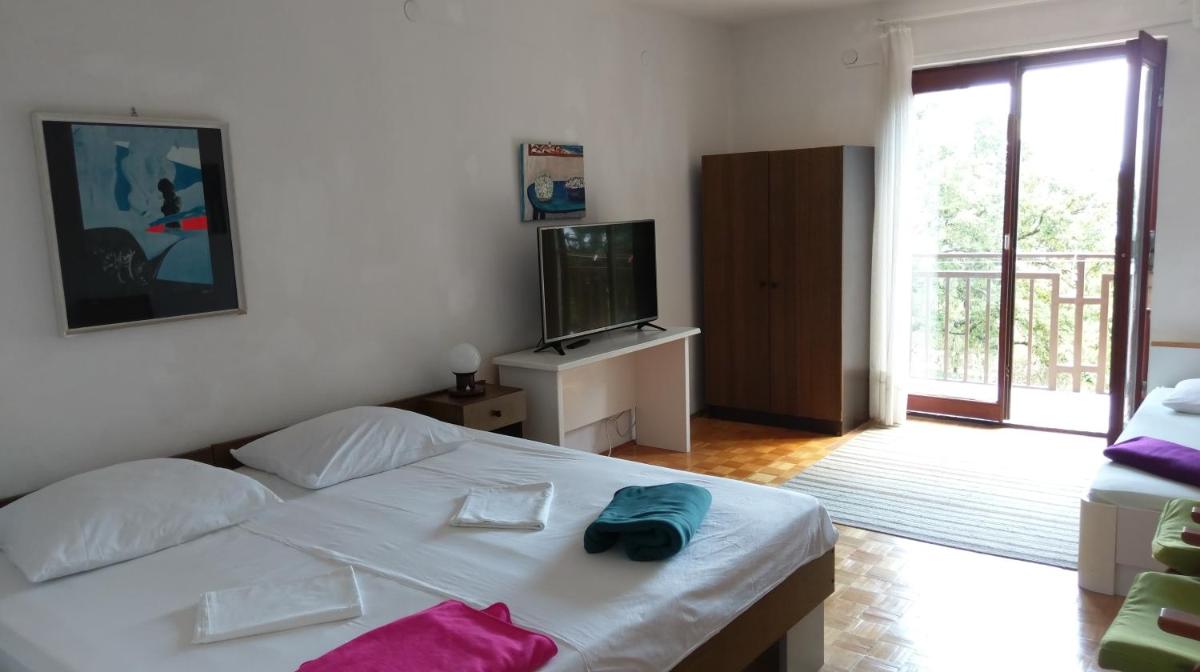 Tihana Apartments view 2