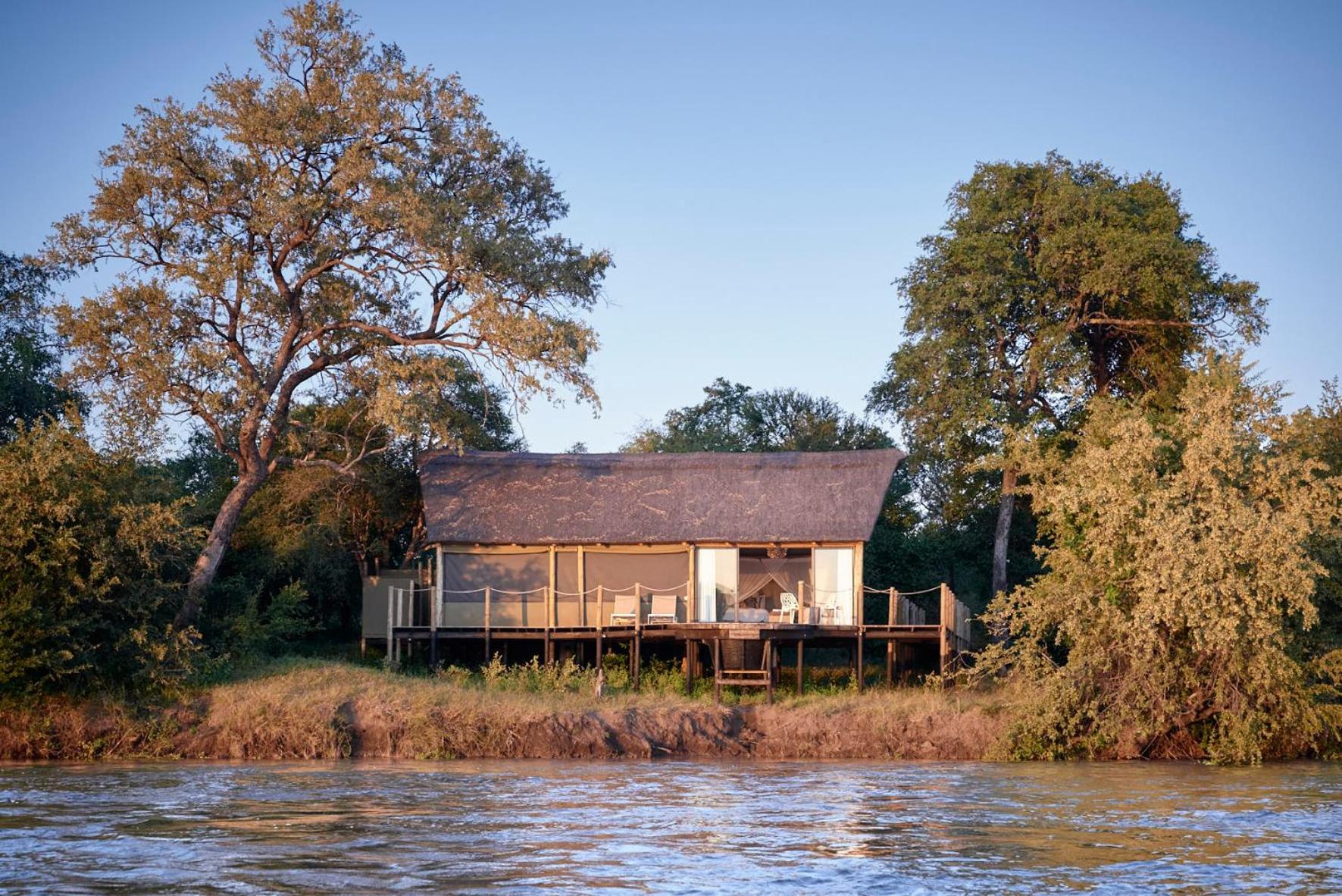 Victoria Falls River Lodge