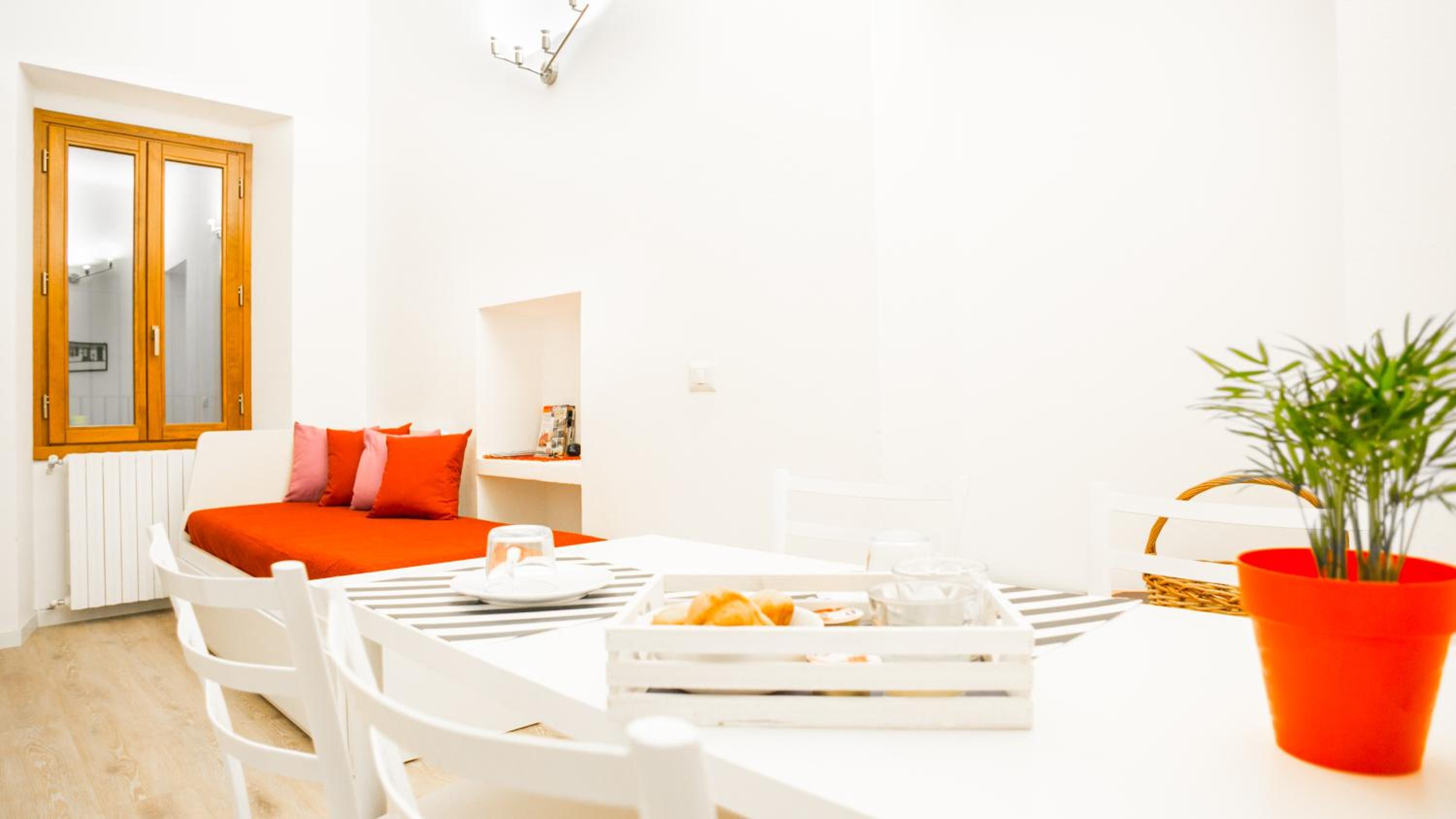 LikeHome Milano - Via Crema