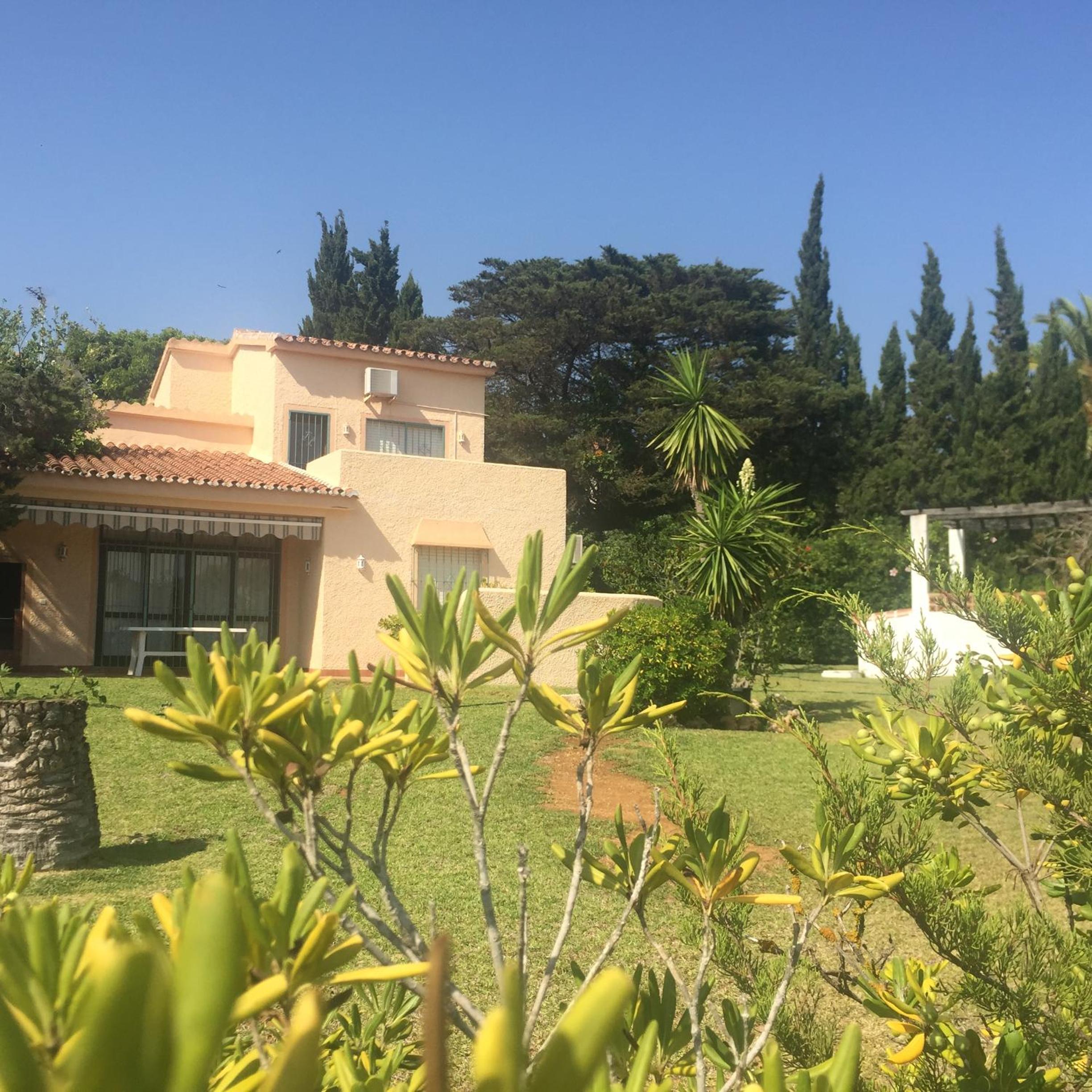 Hotel Marbesa Villas with Jacuzzi - Image 1