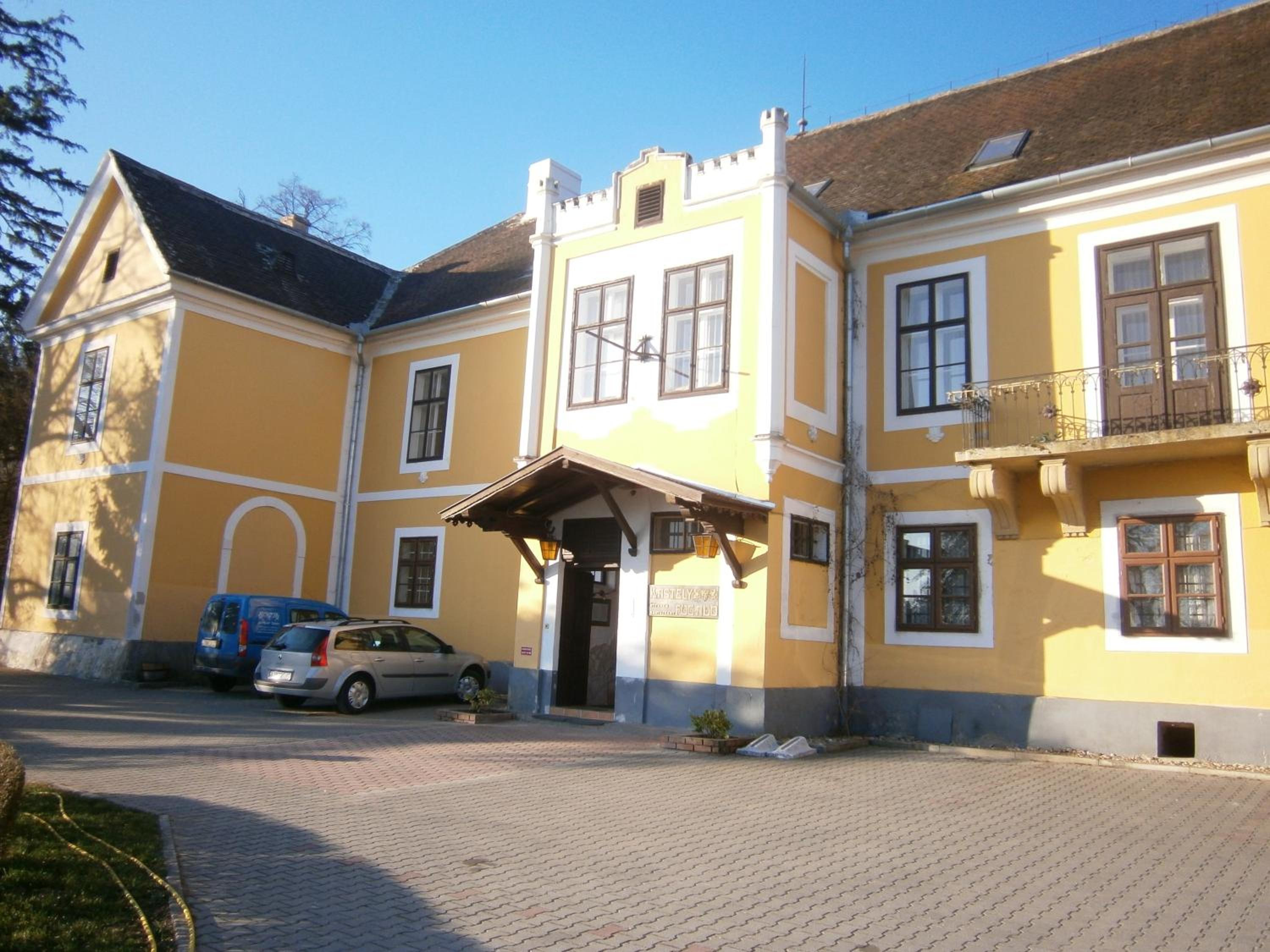 Photo 19