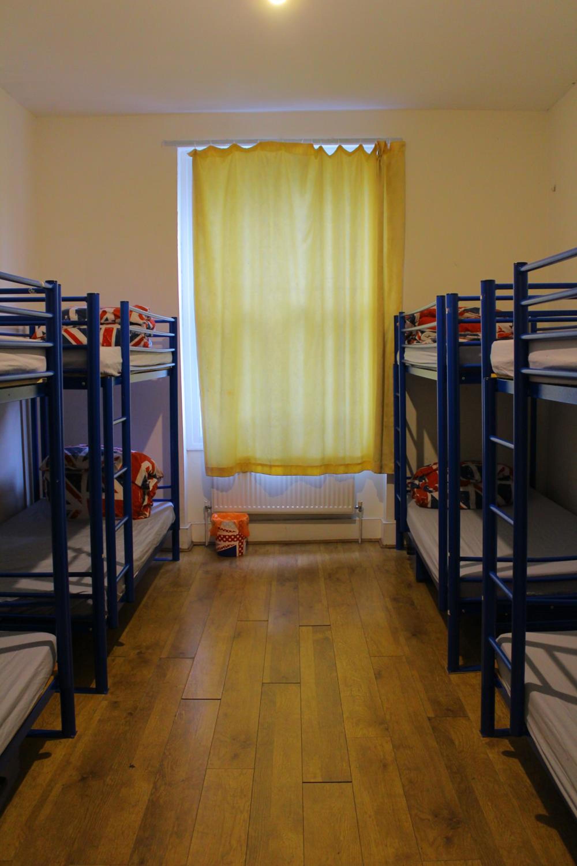Saint James Backpackers