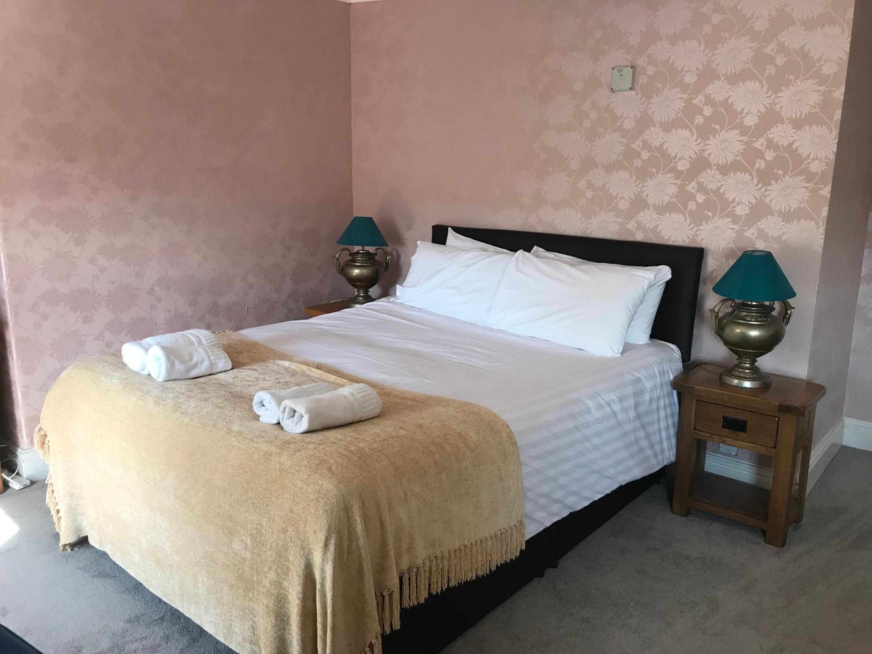 Aberystwyth, Pentre Farmhouse,
