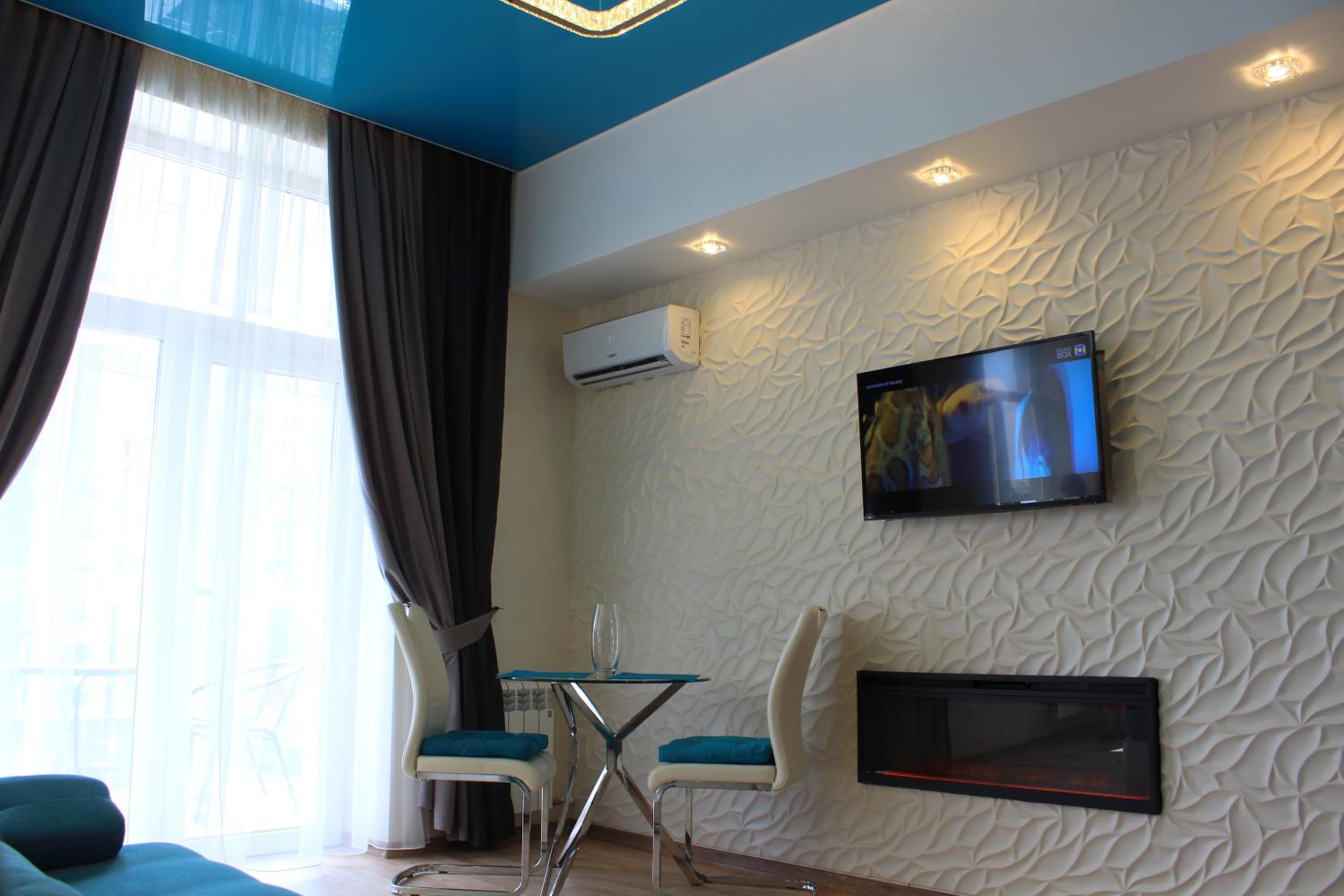 Luxury Apartment in Downtown, Near River Esplanade view 5