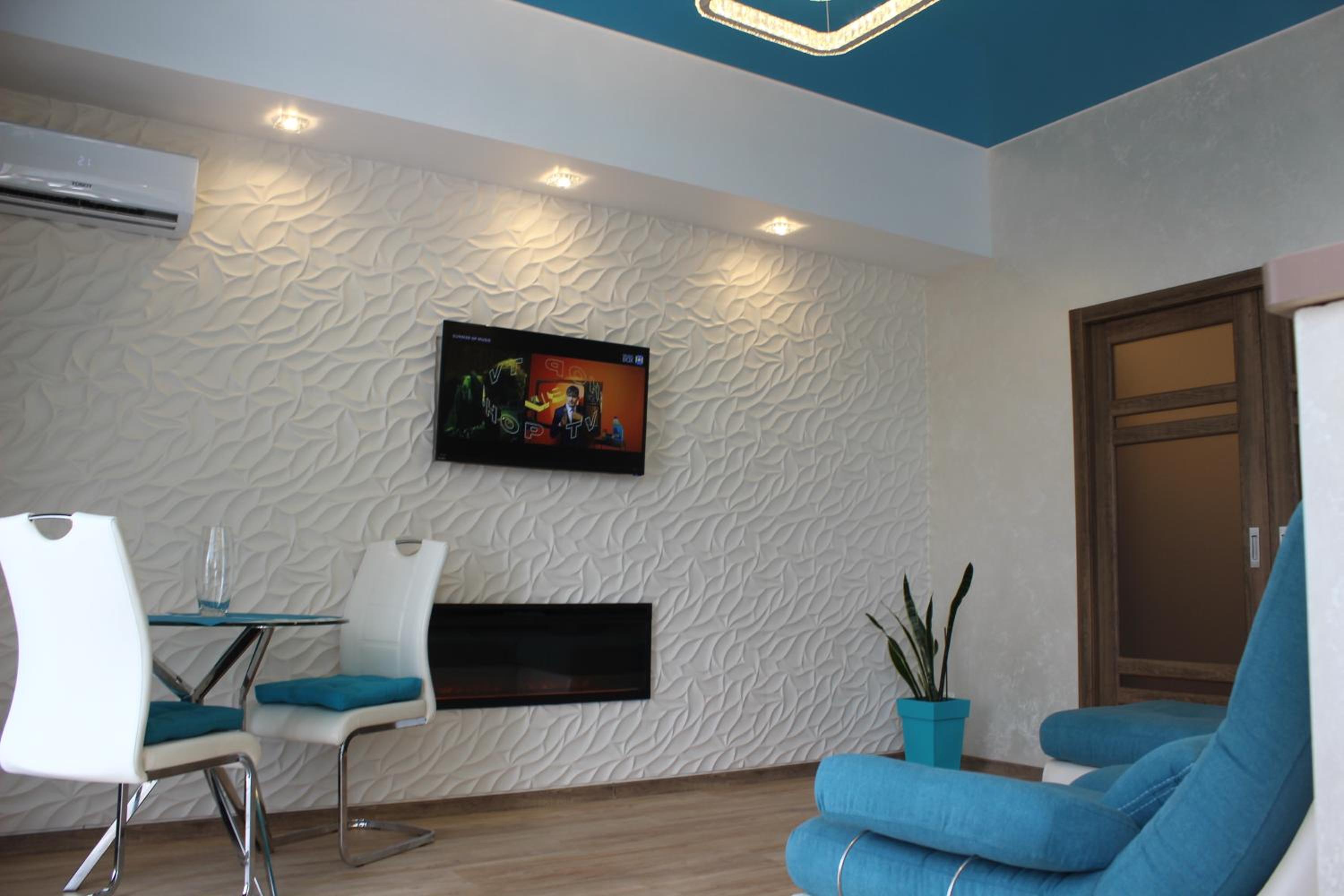 Luxury Apartment in Downtown, Near River Esplanade view 3