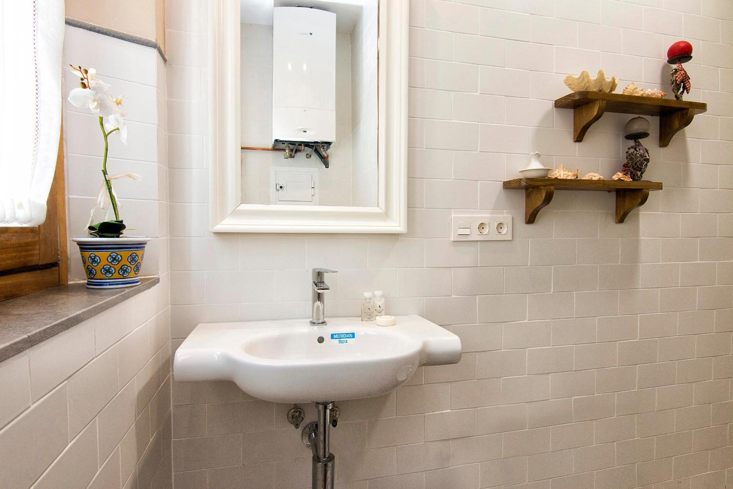 Bright & Elegant City Centre 3 bedroom Apartment