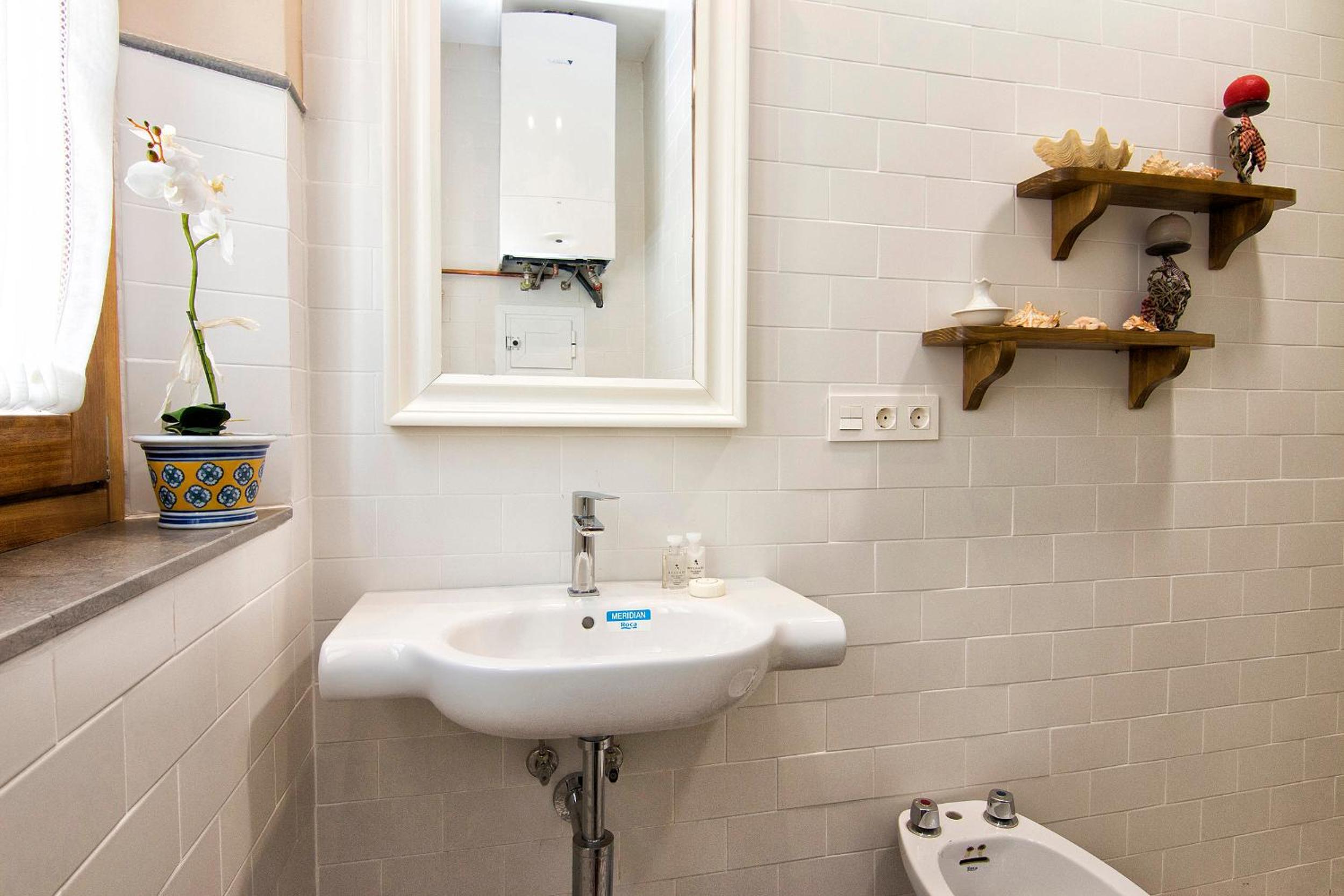 Bright & Elegant City Centre 3 bedroom Apartment