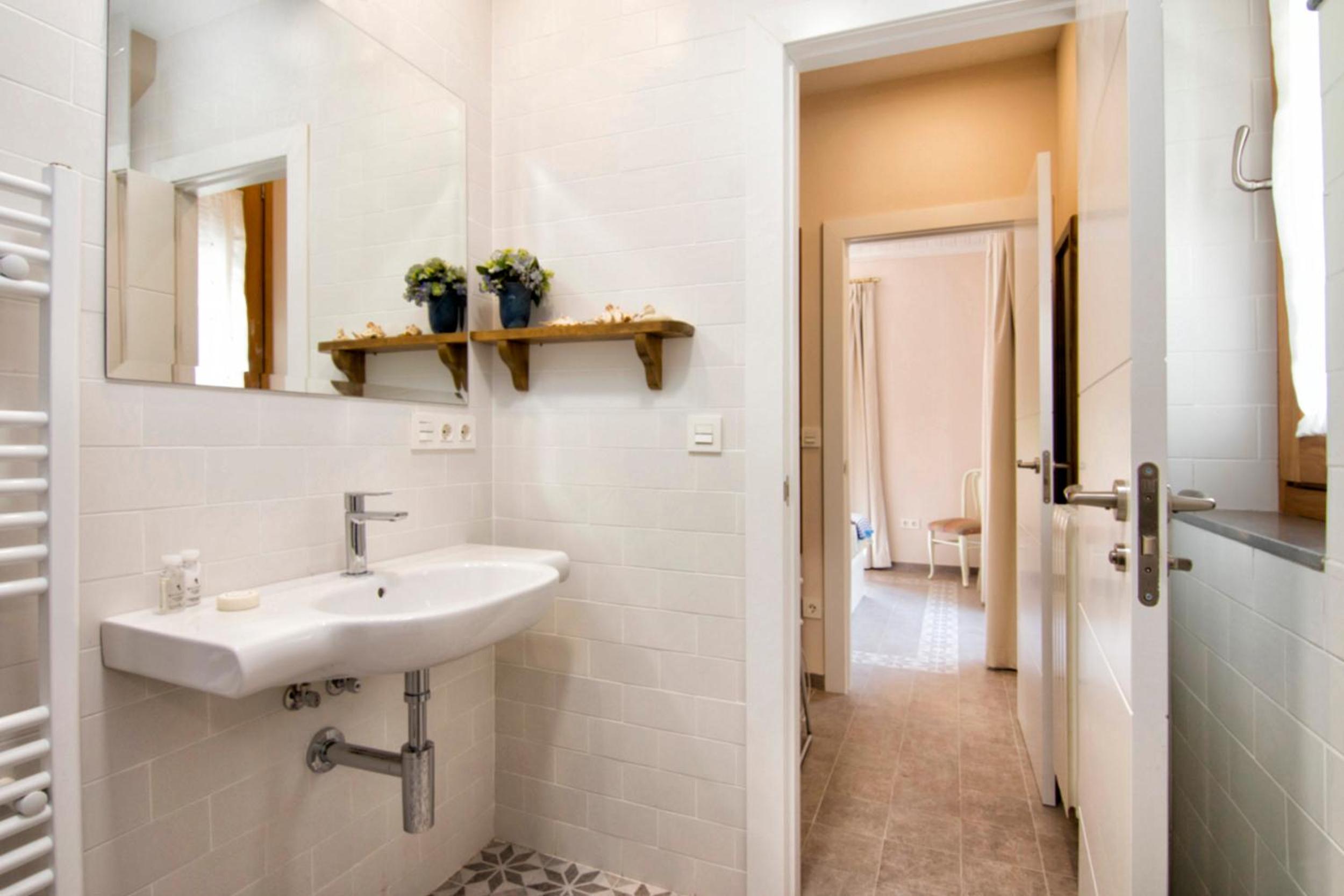 Bright & Elegant City Centre 3 bedroom Apartment