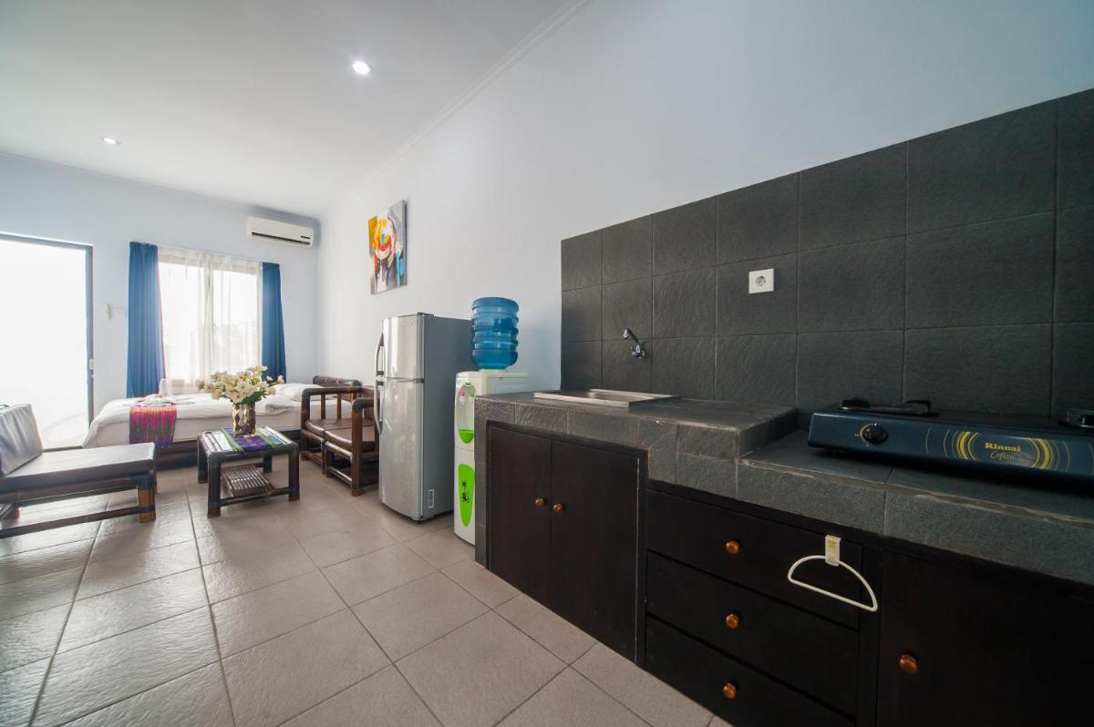 Rise Apartment Sanur with Pool view 5